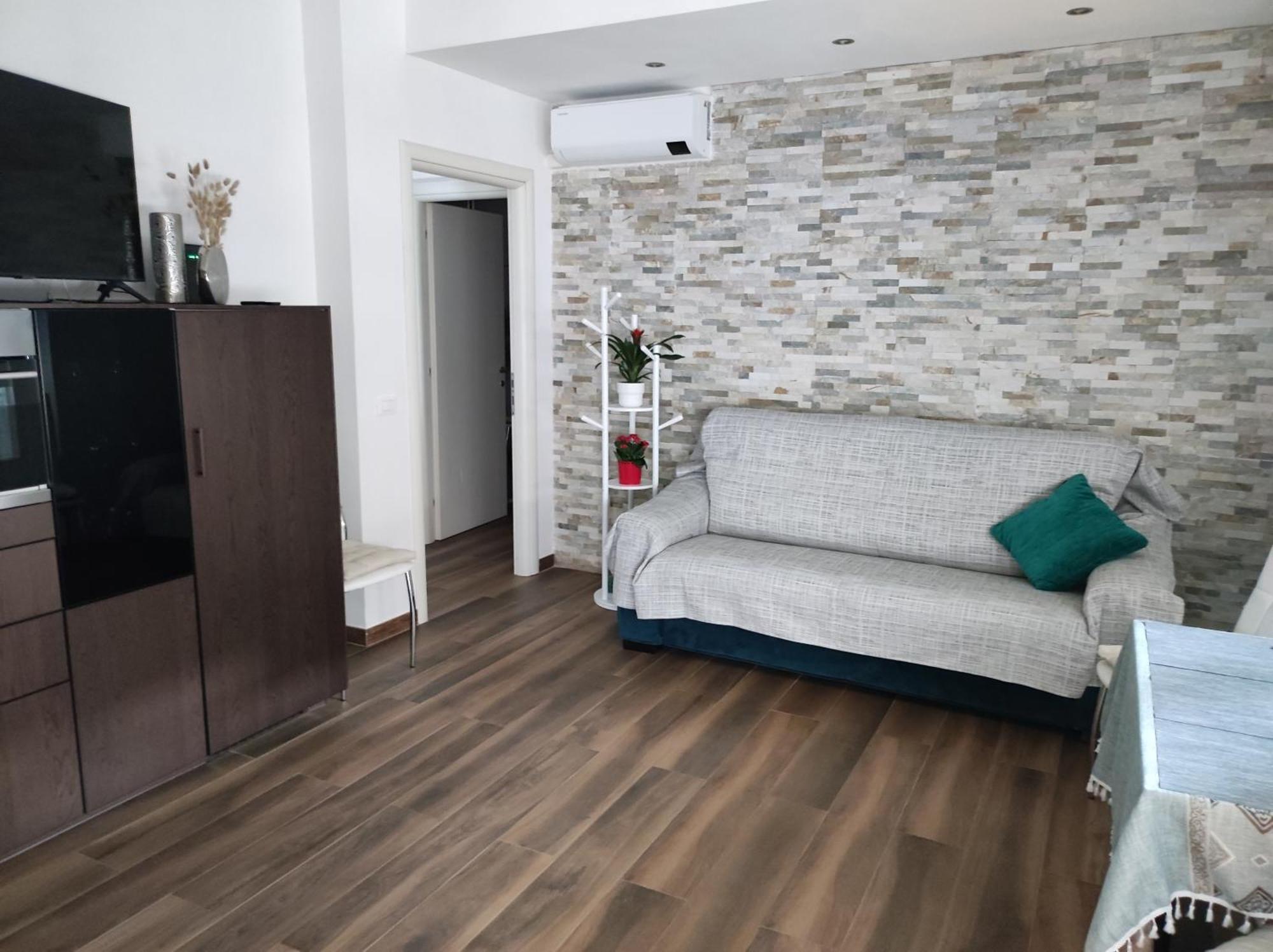 Central Apartment *