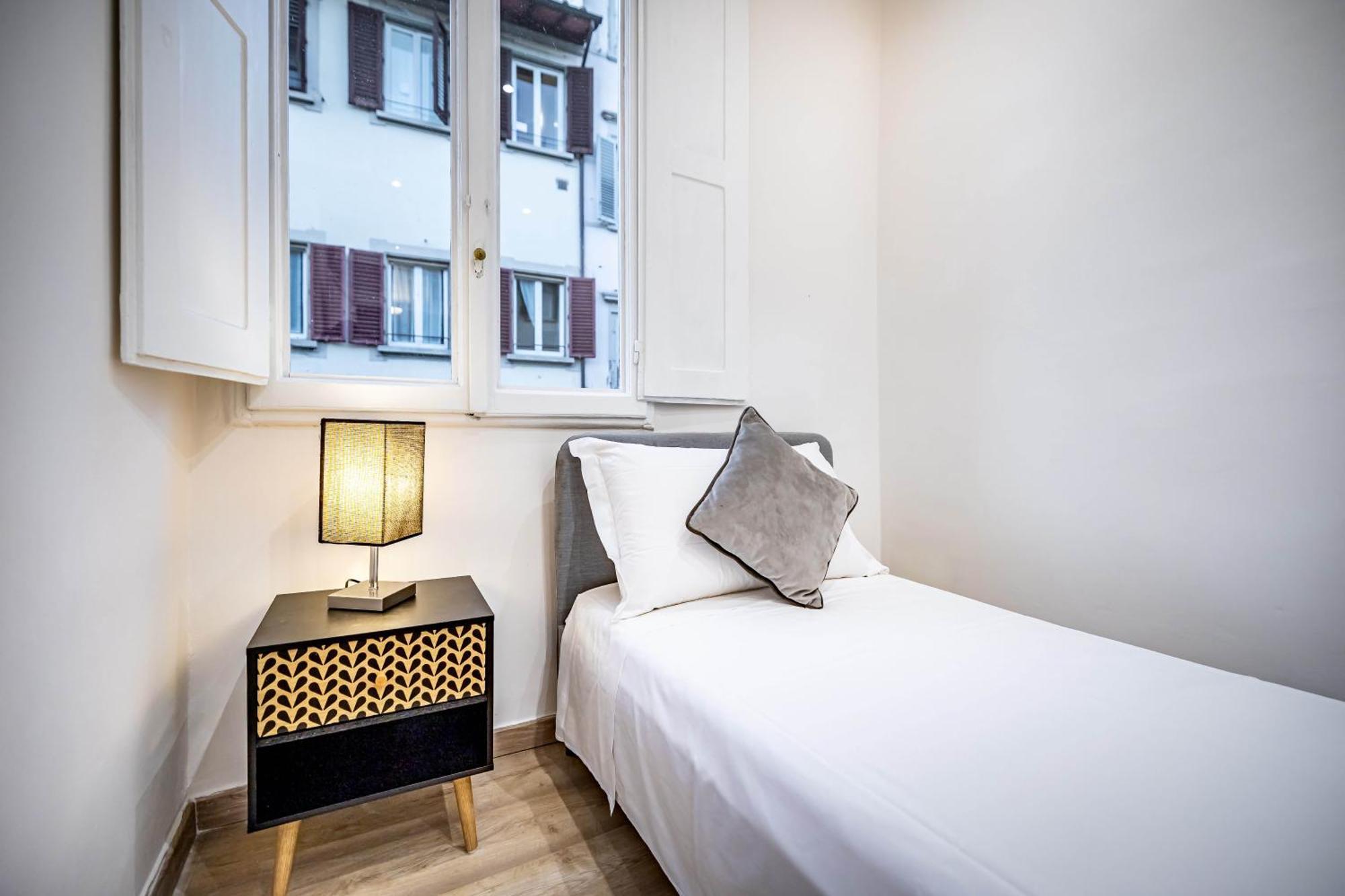 Apartment Yid Lovely Sangallo Apt Florence