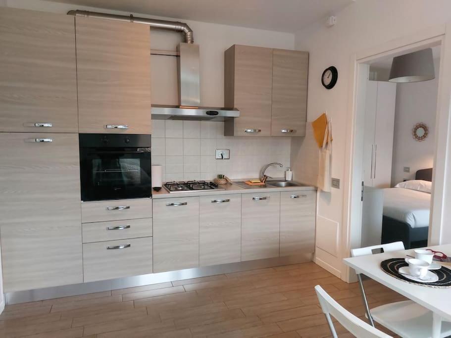 San Donato With Parking Appartement Florence