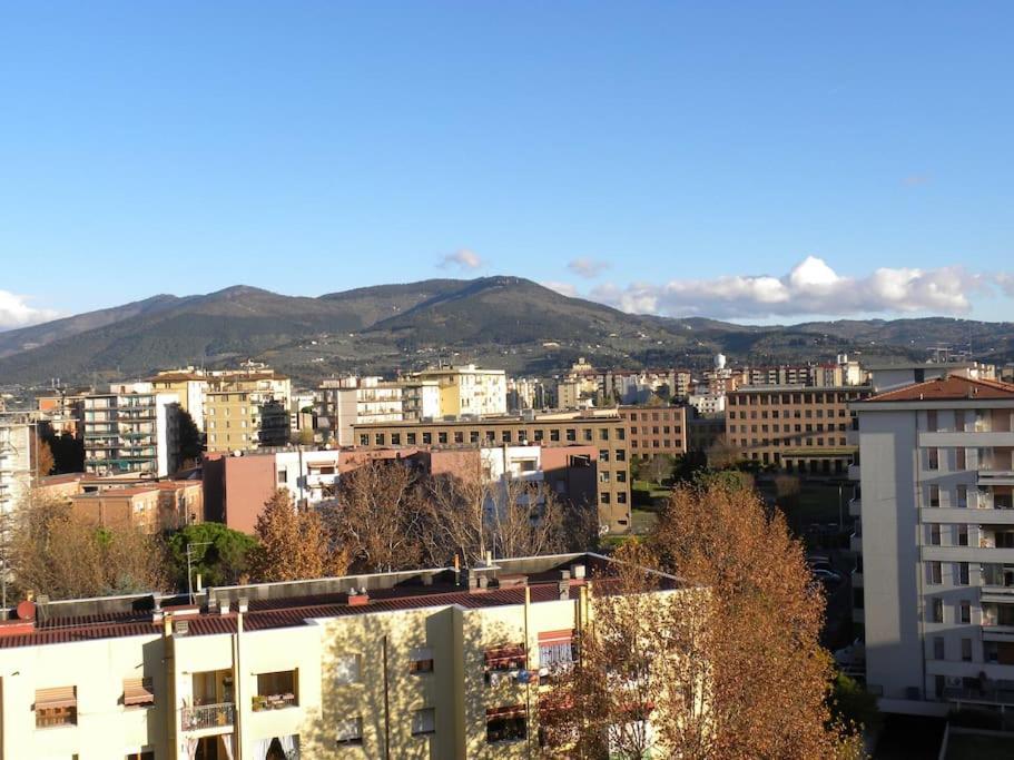 Bright With Views And Terrace Appartement Florence