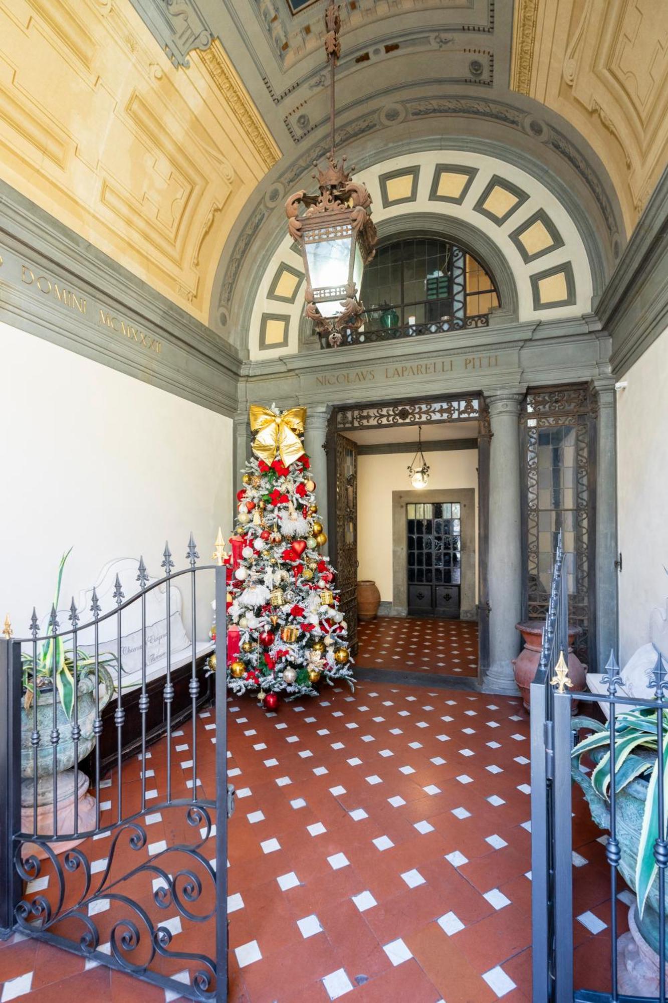 Appartement Piazza Pittiluminoso Con Terrazzo E Parcheggio Su Richiesta