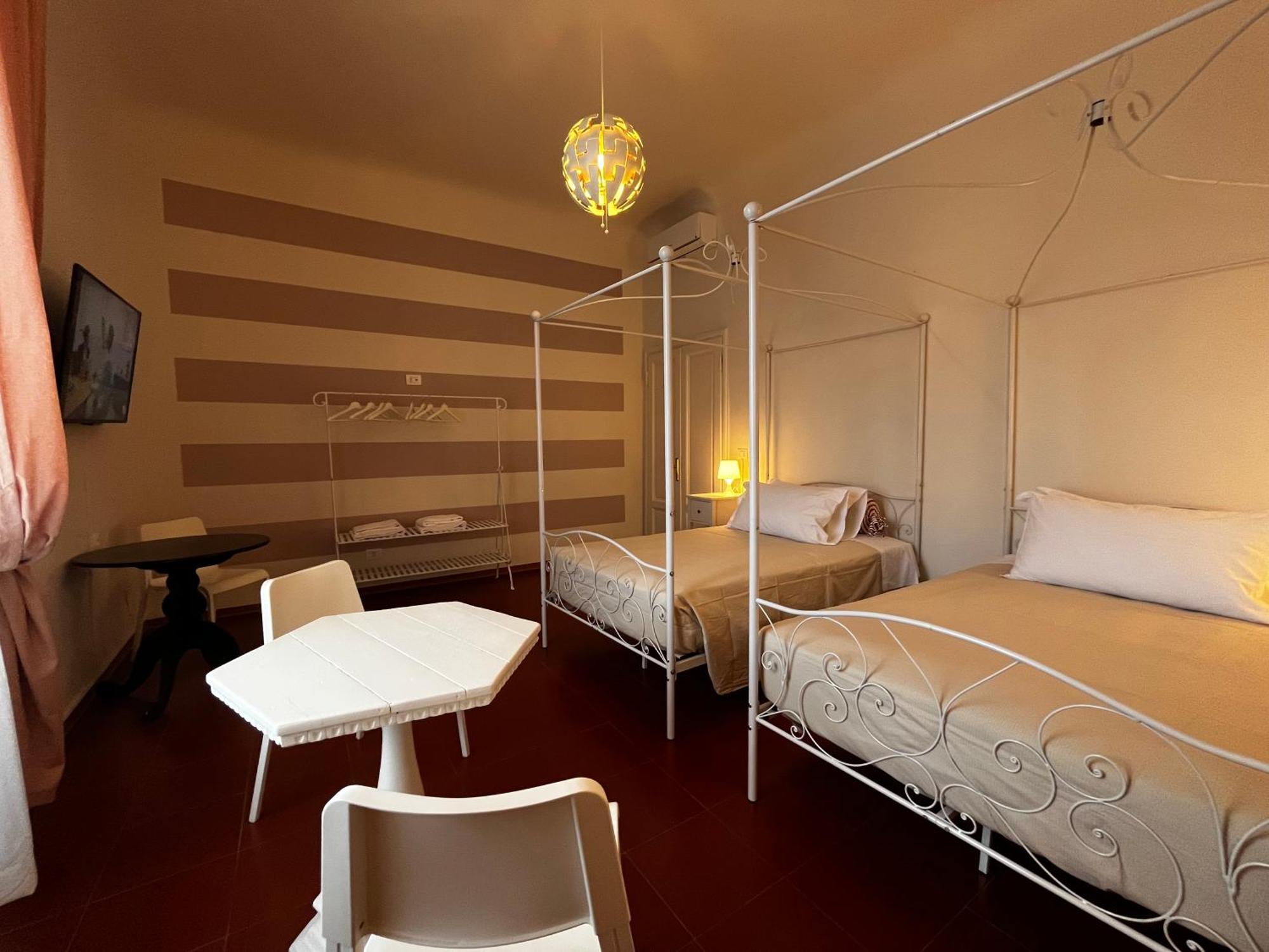 Dante Alighieri Bed & Breakfast Florence