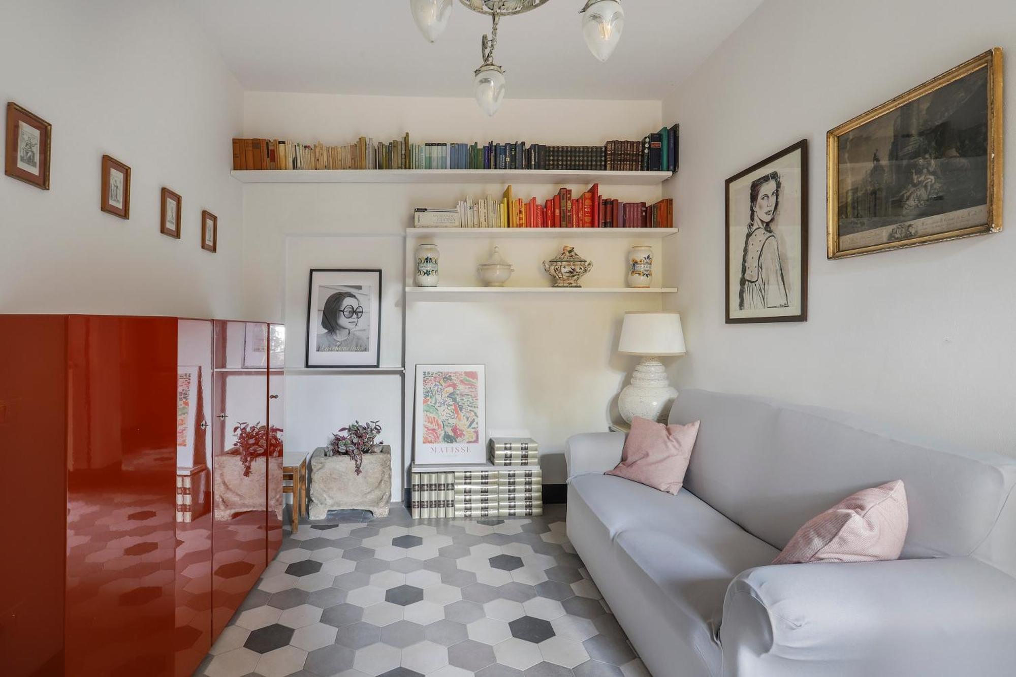 One-bedroom With Patio * Firenze