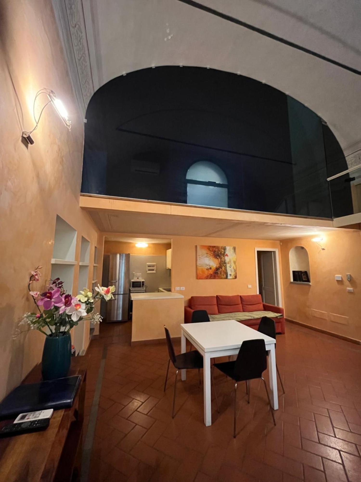 Lejlighed In Centro Storico-borgo Albizi 27