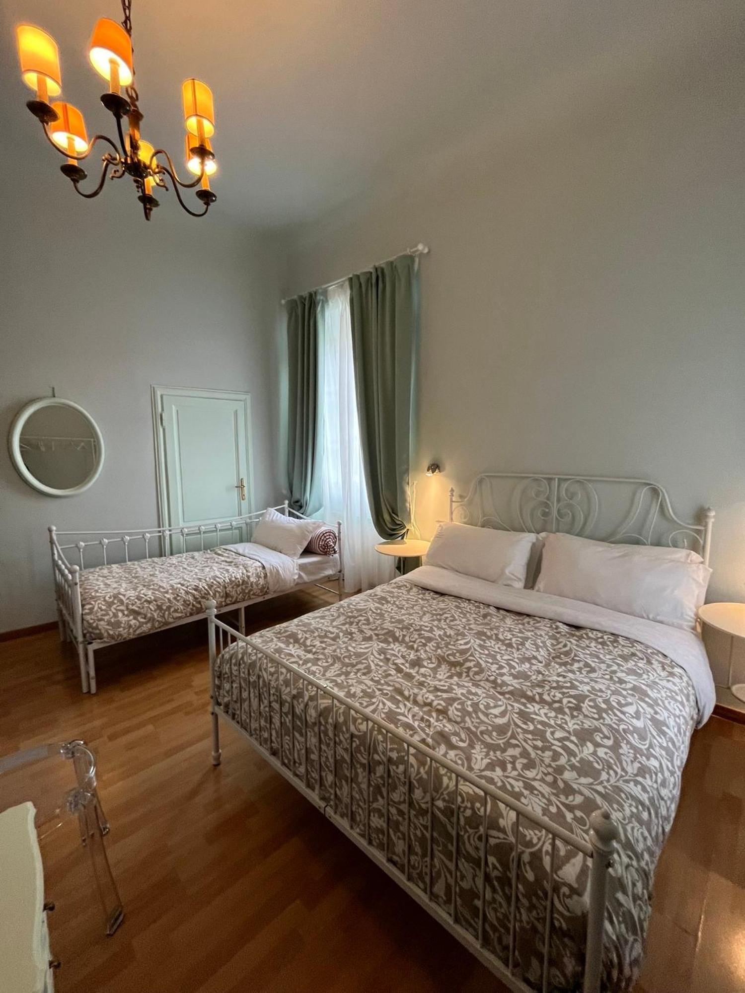 Dante Alighieri Bed & Breakfast Florence