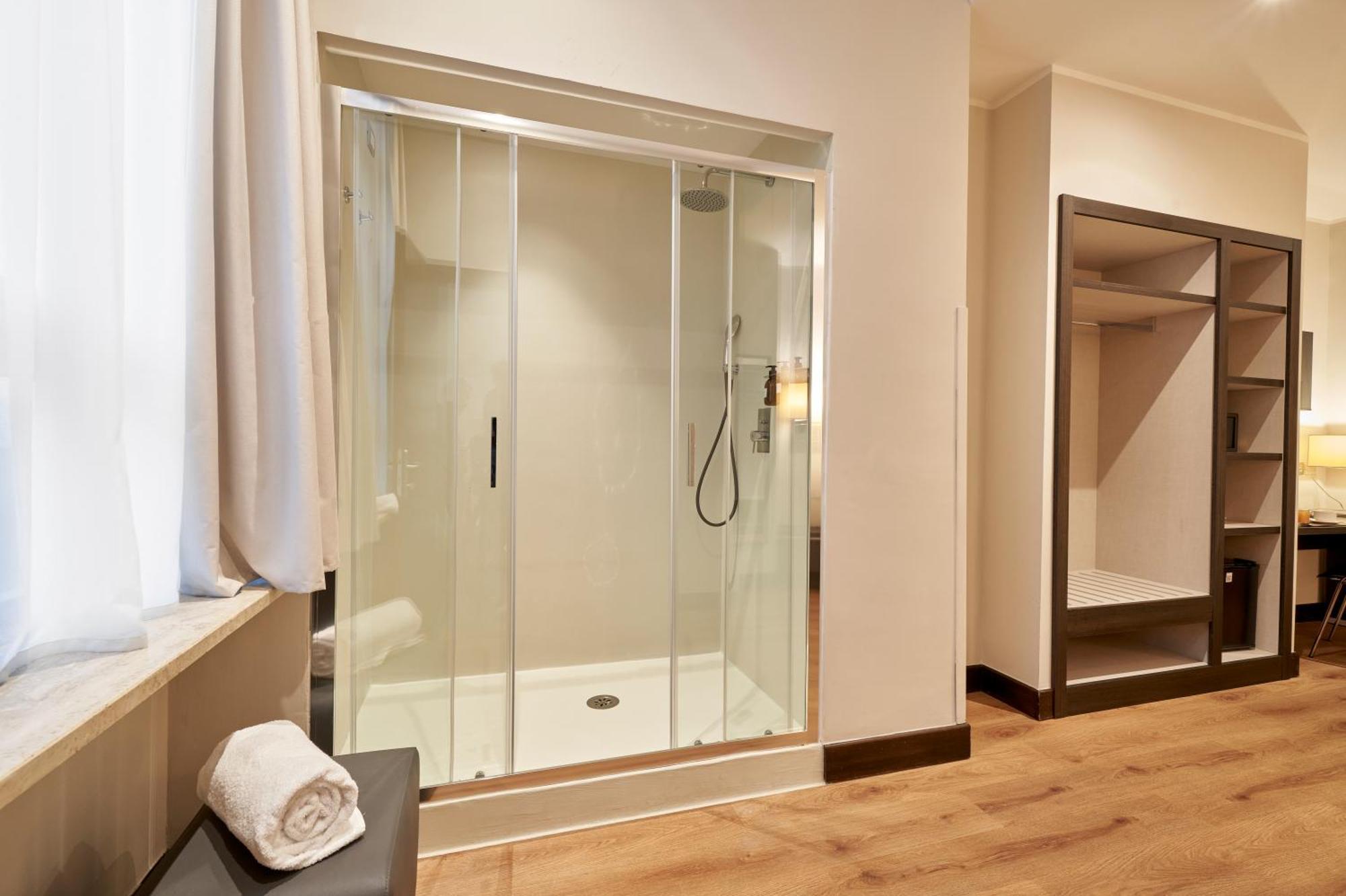 Leonardo Da Vinci Hotel Florença