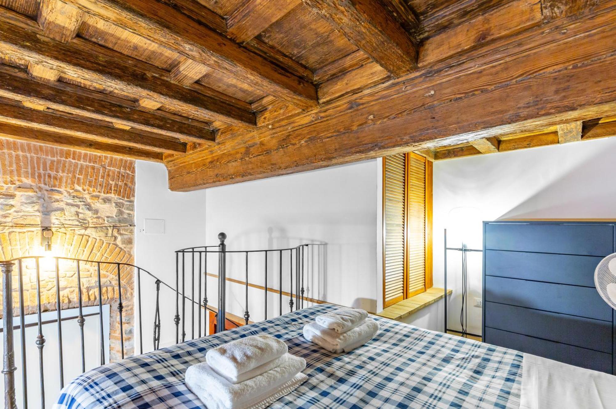 Appartamento Oltrarno Duplex *