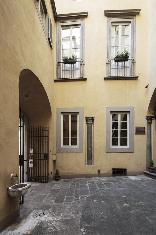 Al Palazzo Del Marchese Di Camugliano Residenza D'epoca Firenze