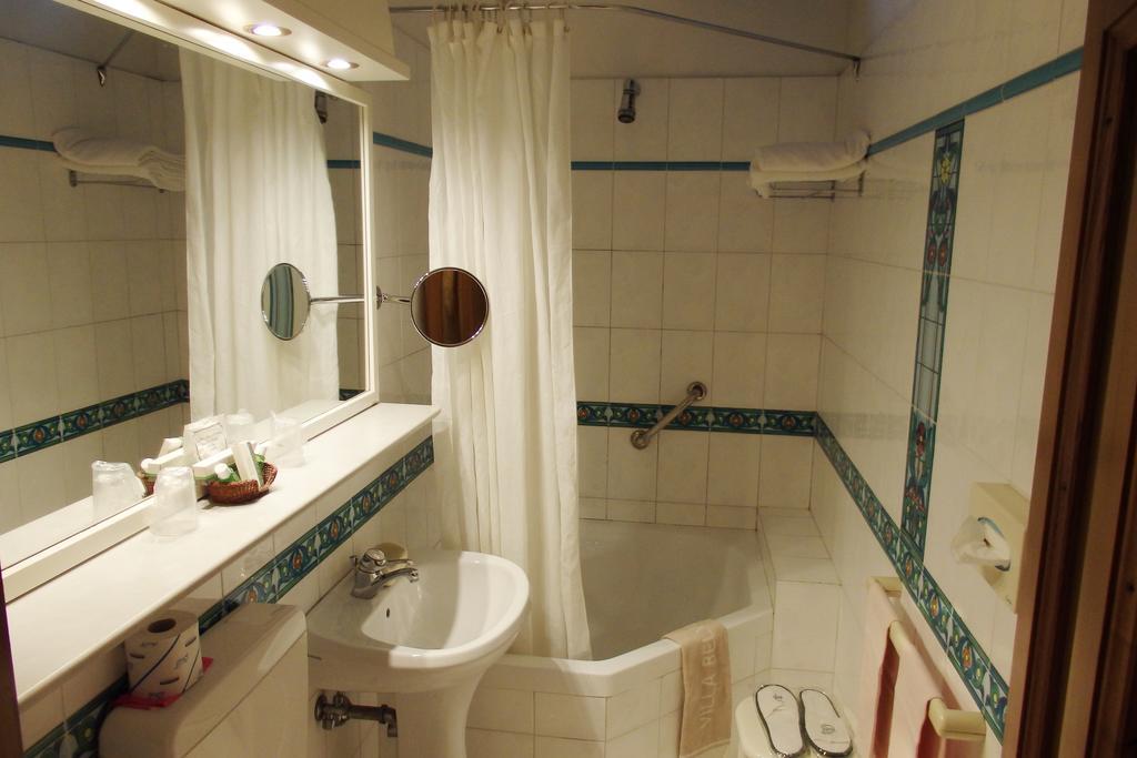 Belvedere Hotell 4*