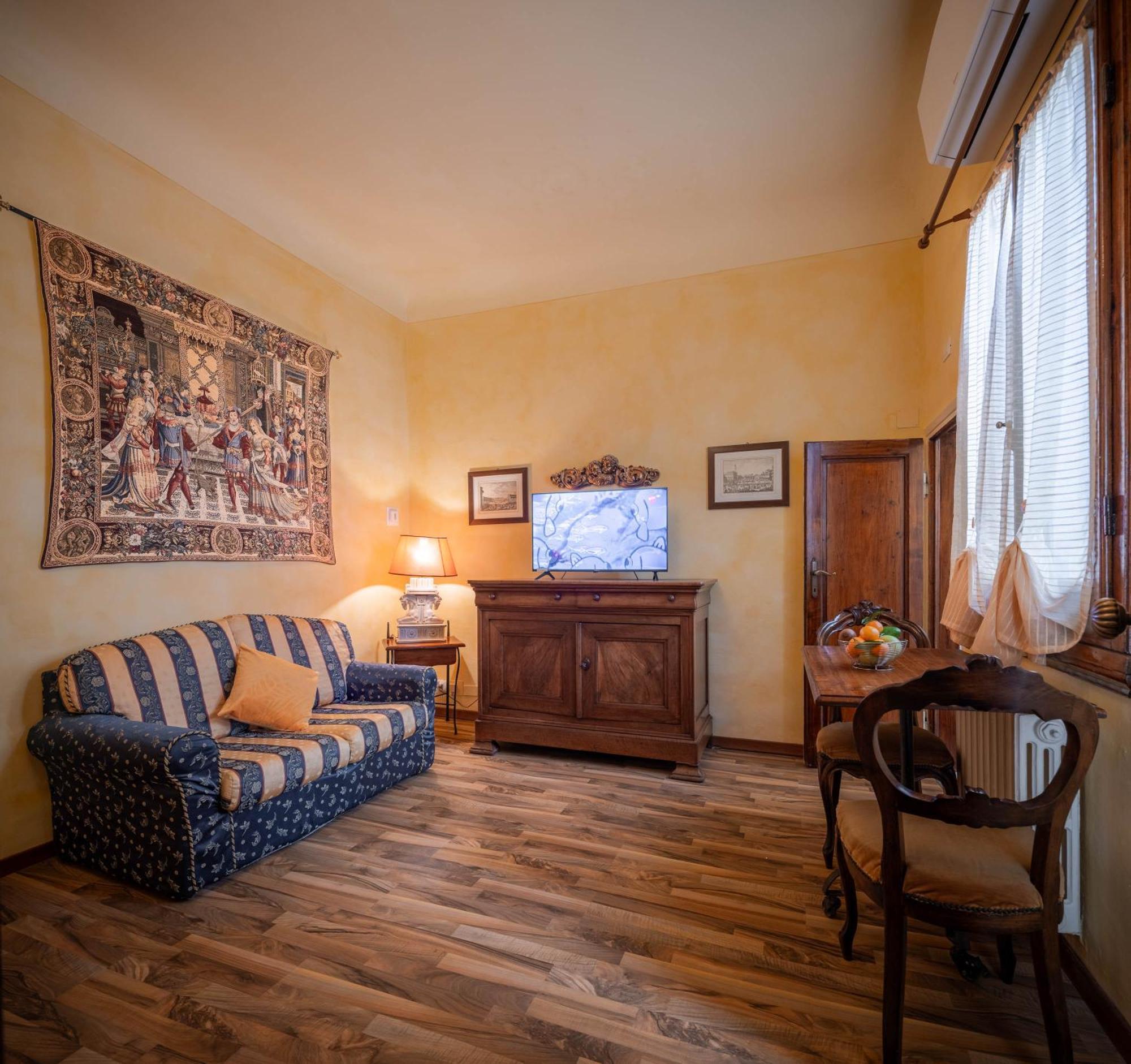 Novella House 2* Firenze