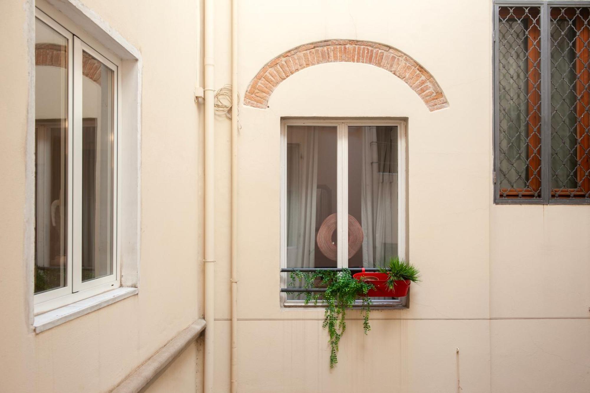 Apartment Bargello - Flo *
