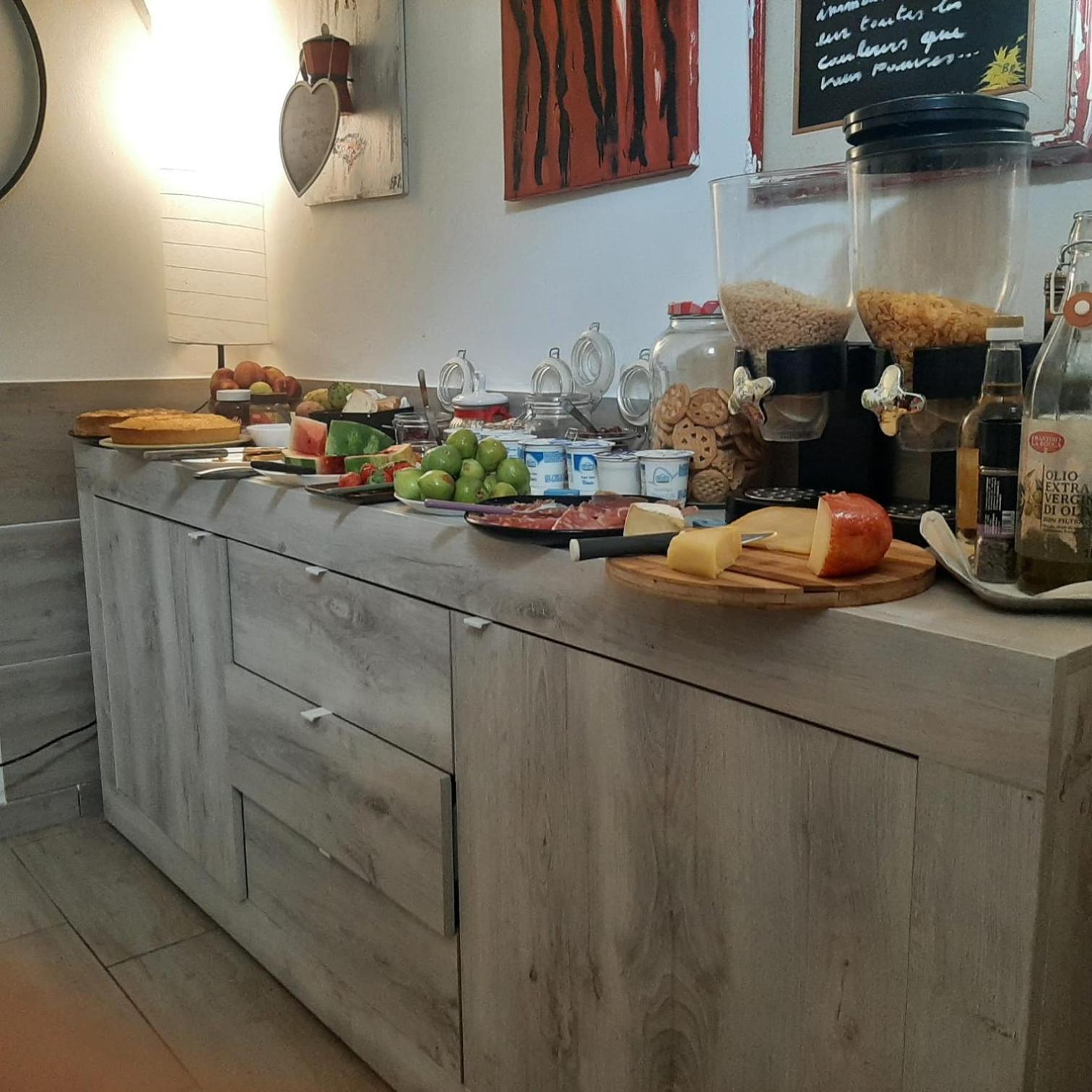 Acomodação com café da manhã  Eliana E Ristorante Florença