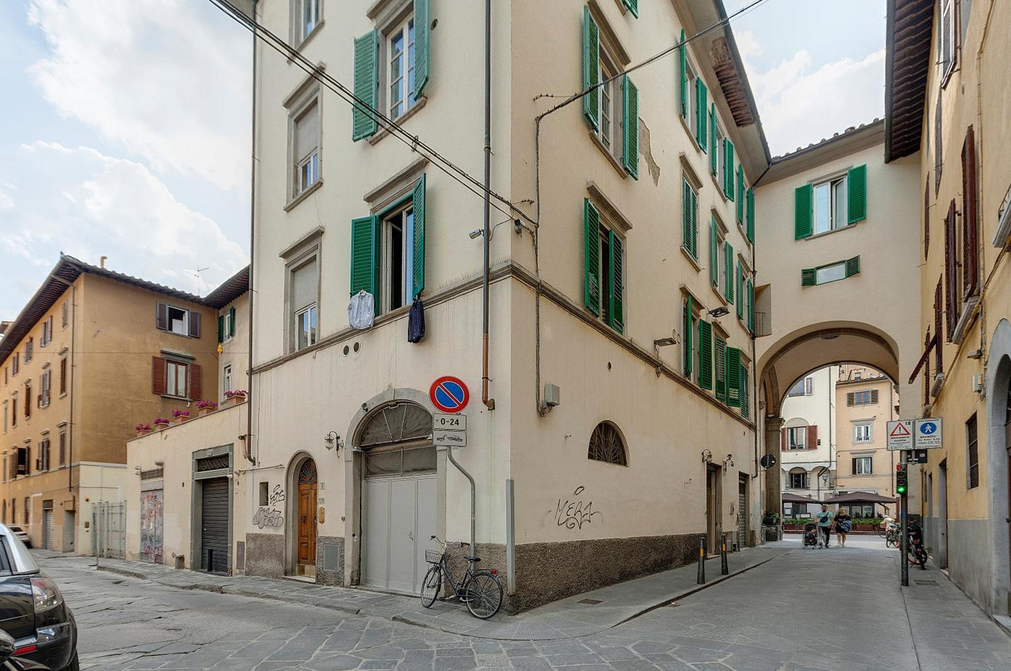 Badesse Terrace Florence