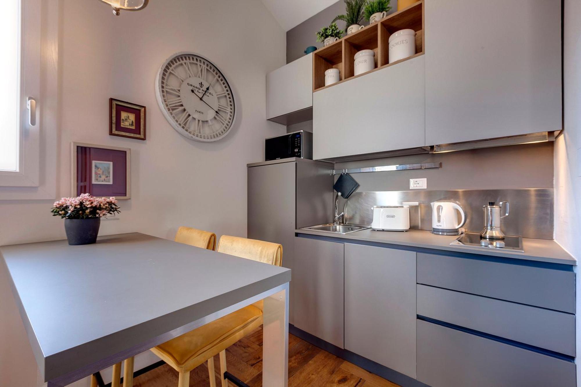Badesse Terrace Apartment Florence