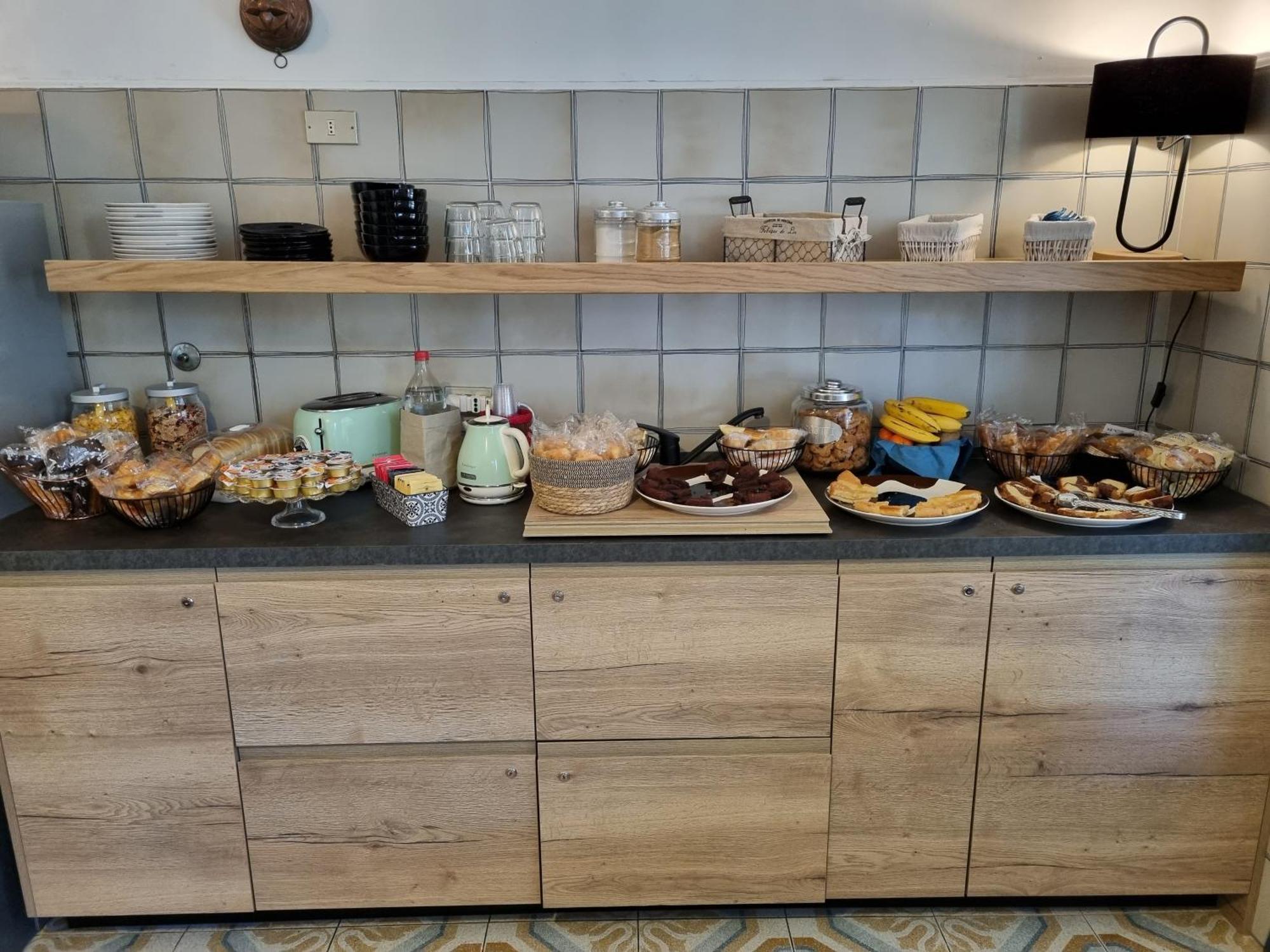 Acomodação com café da manhã  400