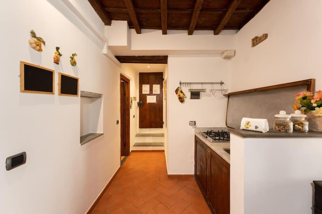 Keys Of Italy - Corsob 9 - Florentine Close To Palazzo Vecchio *