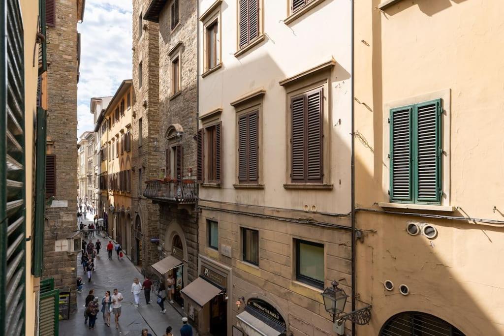 Keys Of Italy - Corsob 9 - Florentine Close To Palazzo Vecchio Apartment *