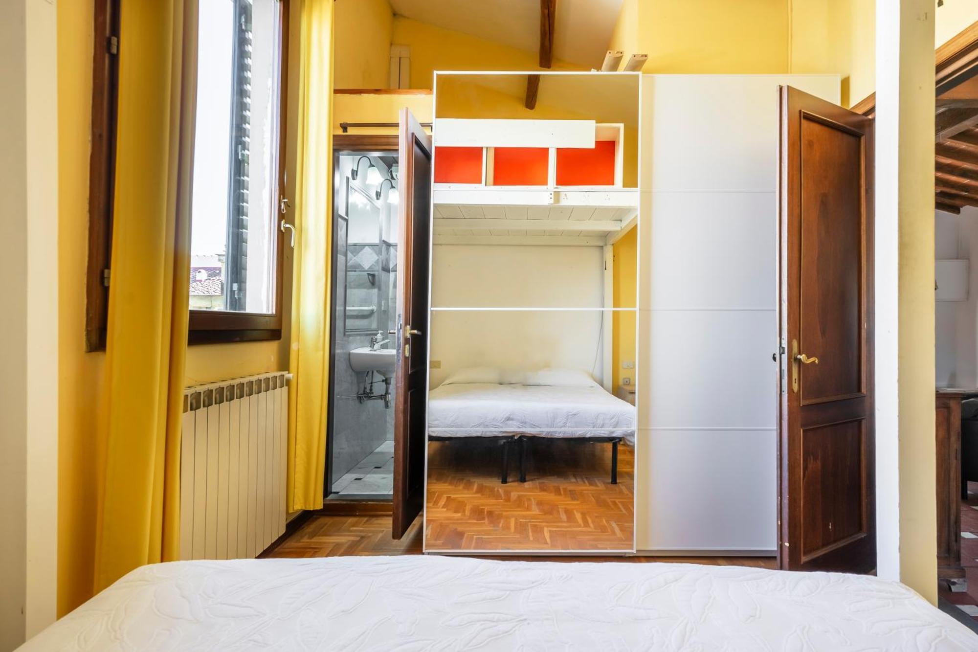Appartement Guelfa 28 *