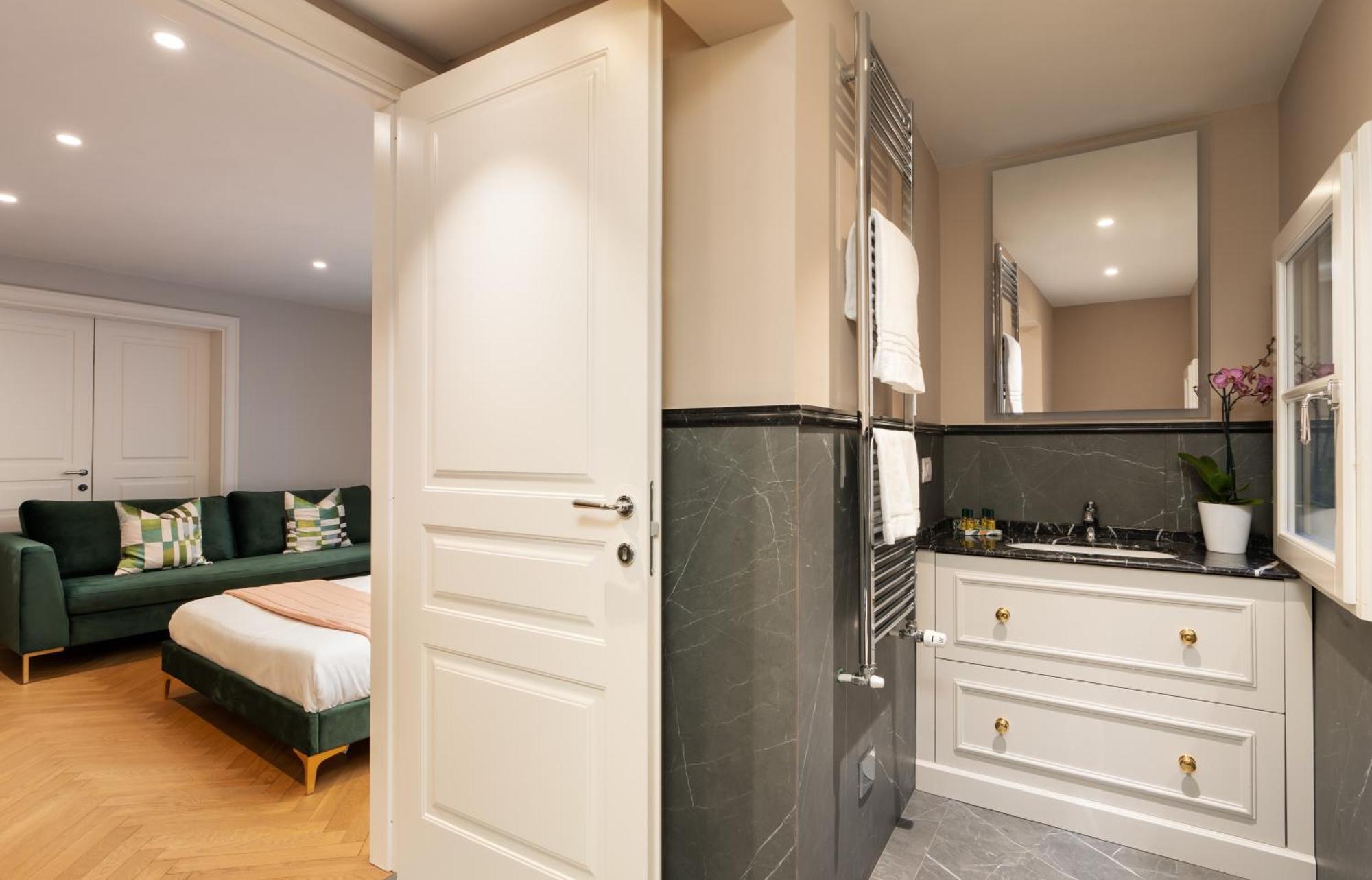 Appartamento Palazzo Pazzi Vitali Luxury In *