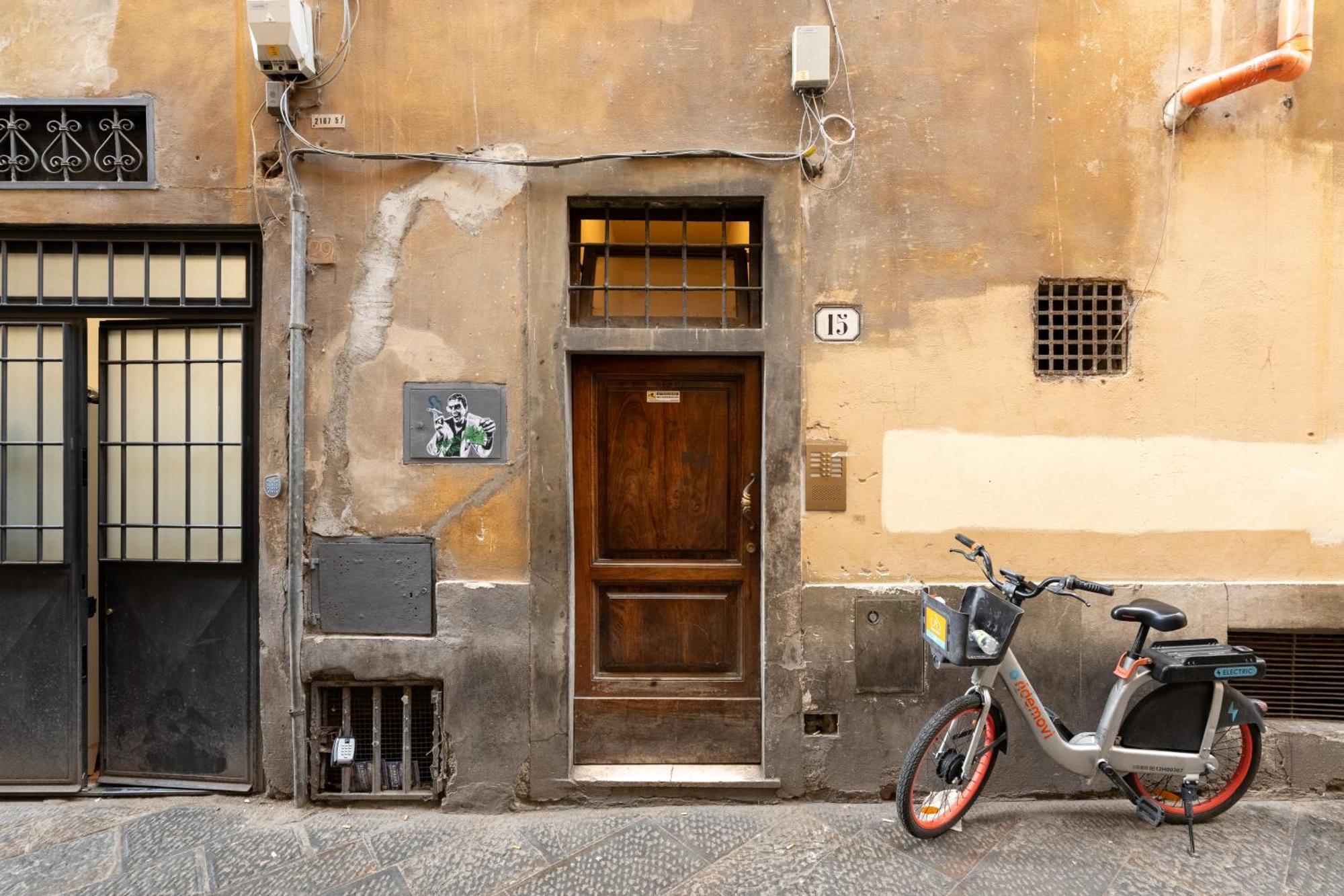 Keys Of Italy - Guantobilo 15 - Unexpensive 1 Bedroom Flat By The Uffizi * Florence
