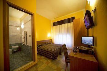 Hotel Ester