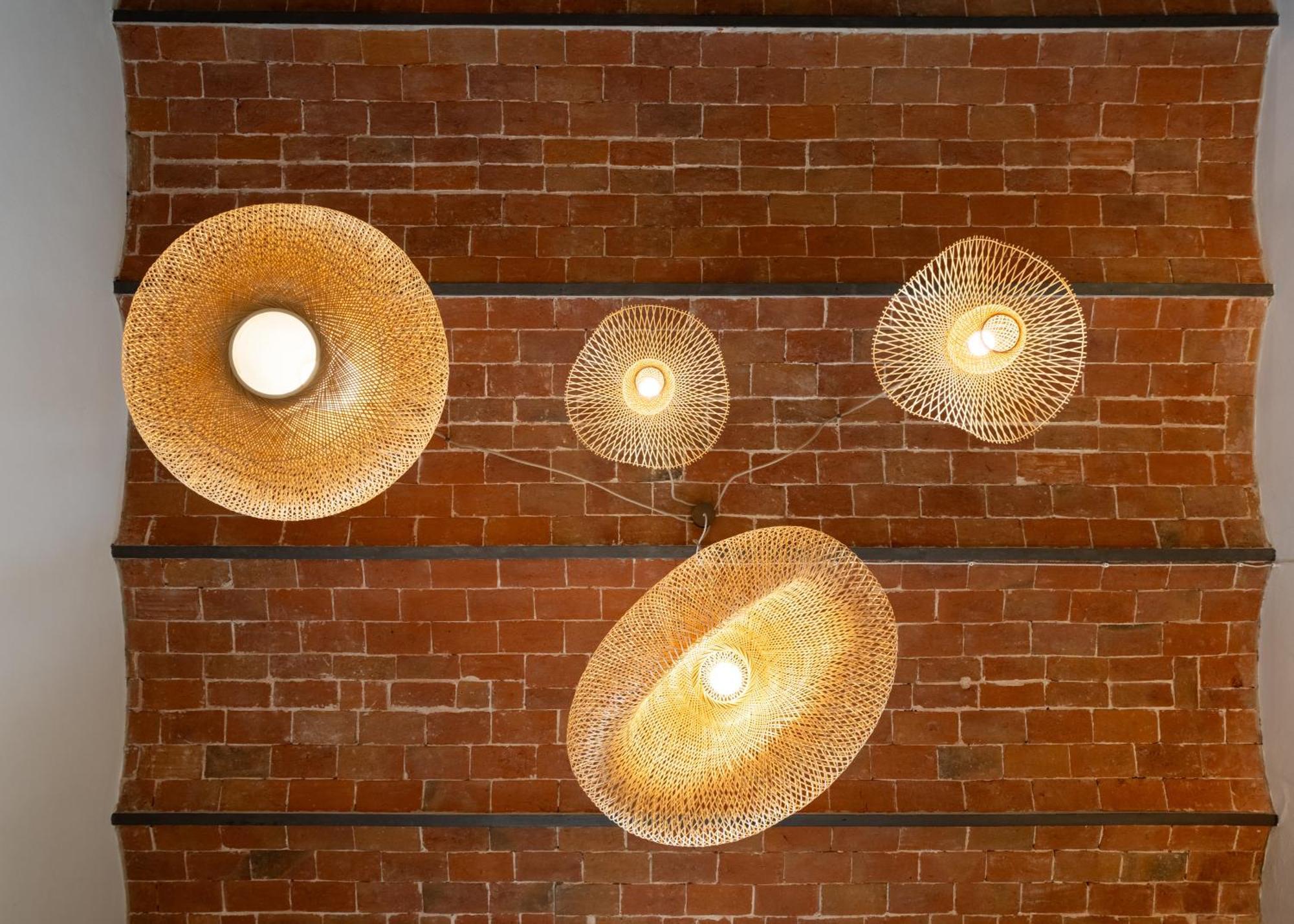 Via Cimabue 8b - Charming - Metropolitan Loft In - 20 Minute Walk To Center - Excellent Base For Exploring - Less Than 5 Minute Walk To The Supermarket - Amazing Bakery On The Corner *