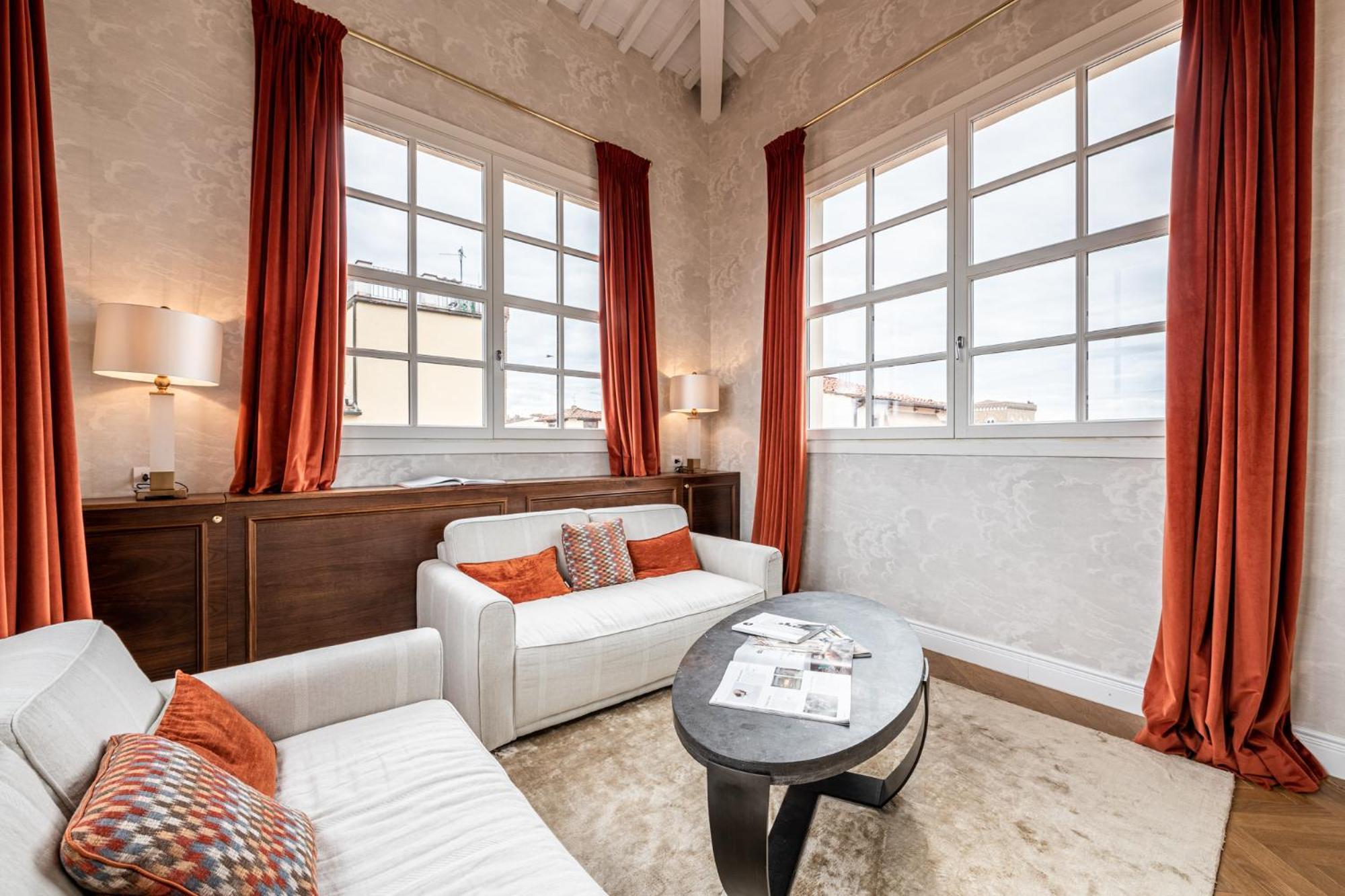 Palazzo Pazzi Vitali Luxury In Appartamento *
