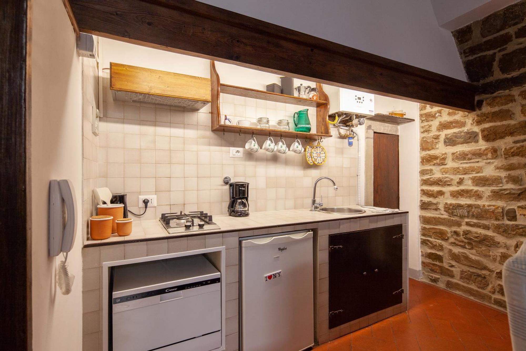 Aurora's, Renaissance Suite, Historic Apartment, Pivot Location, Few Walks From All, Ac Bedroom Apartamento Florença