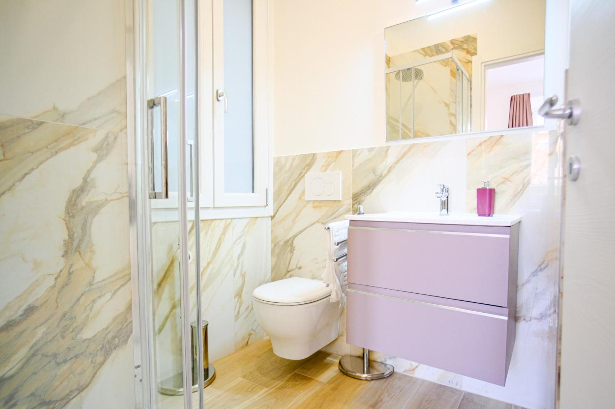 Cavour - Boutique In Appartement