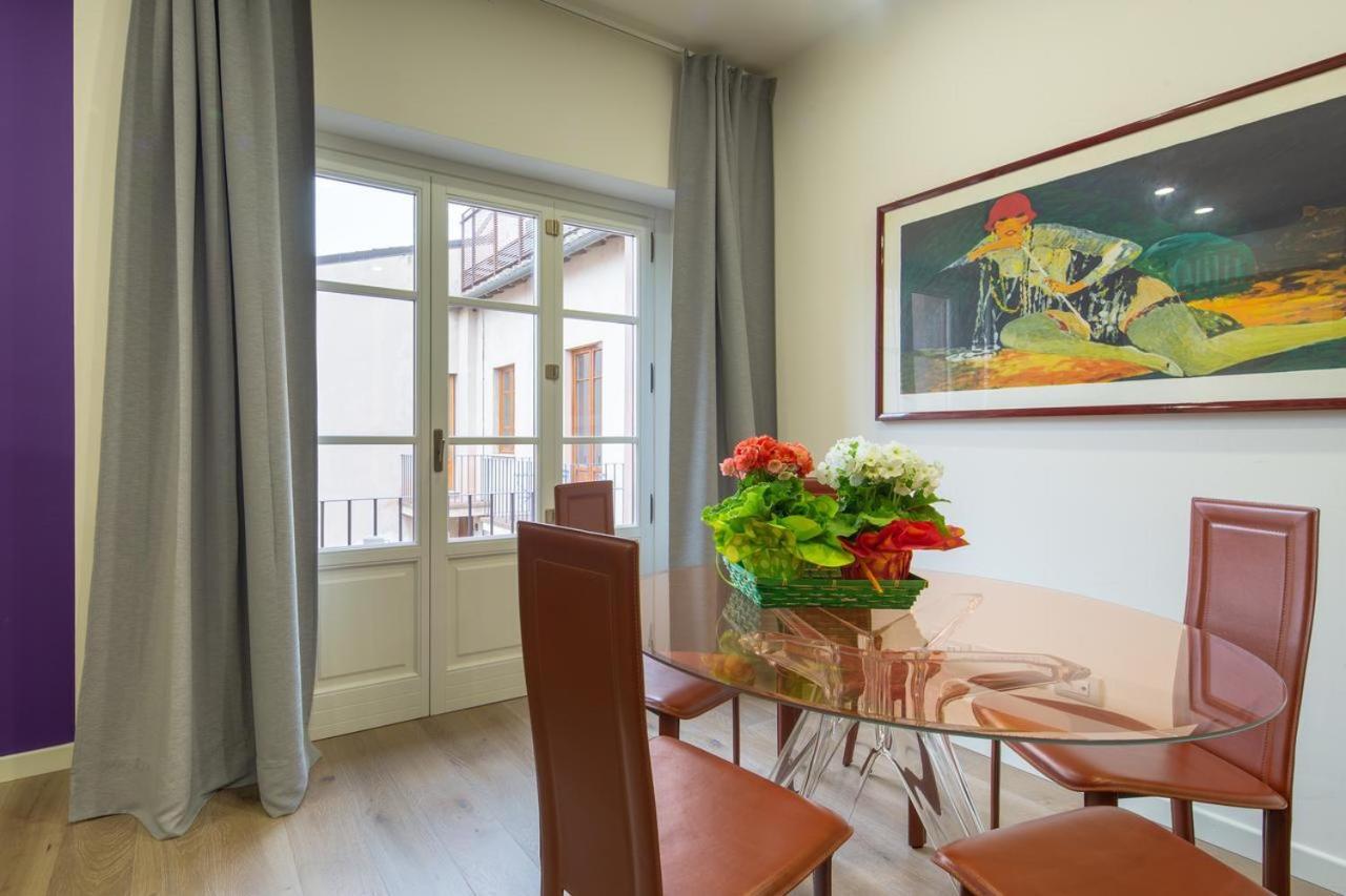 Stunning & Luxurious 1br 1 Min Walk By Duomo Firenze