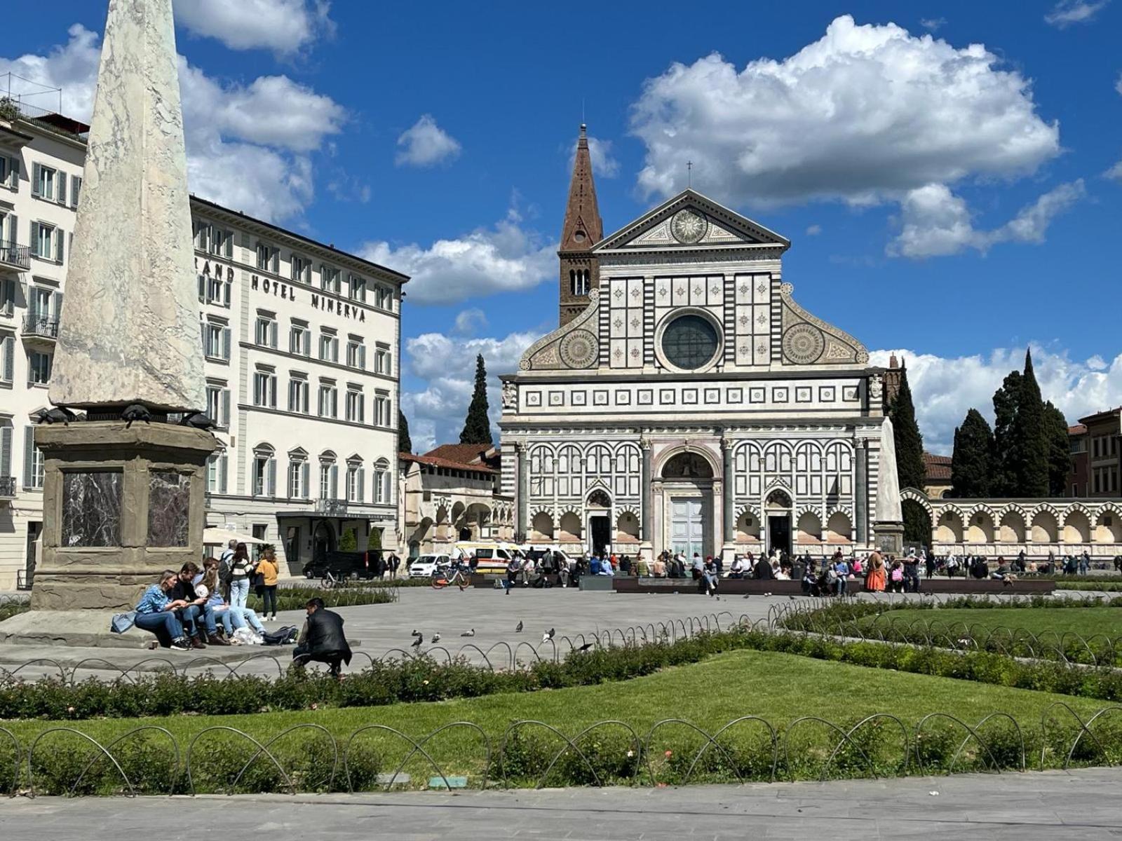Cozy Santa Maria Novella Uffizi Duomo 2beds-2baths Florence
