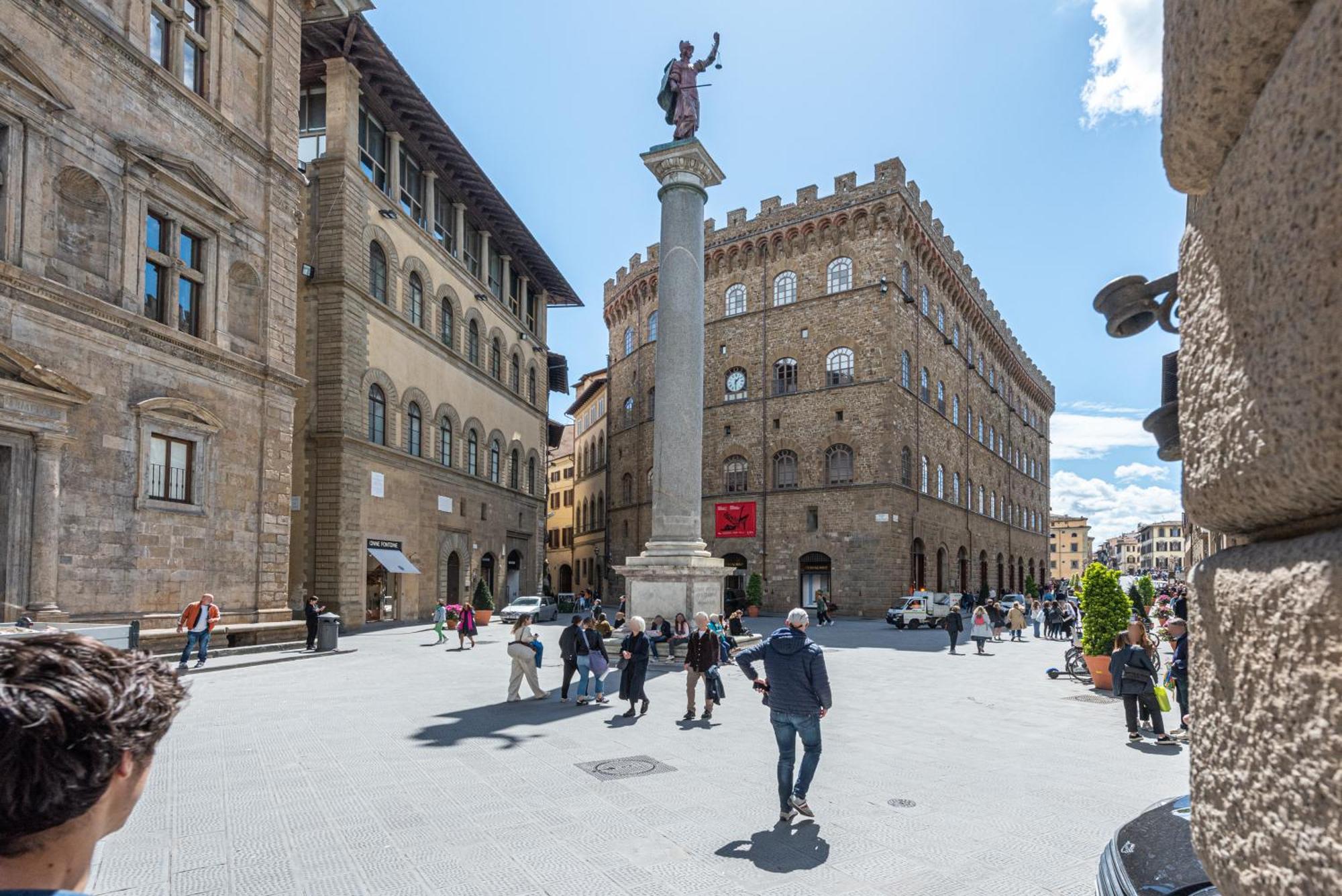 Tornabuoni Center Firenze