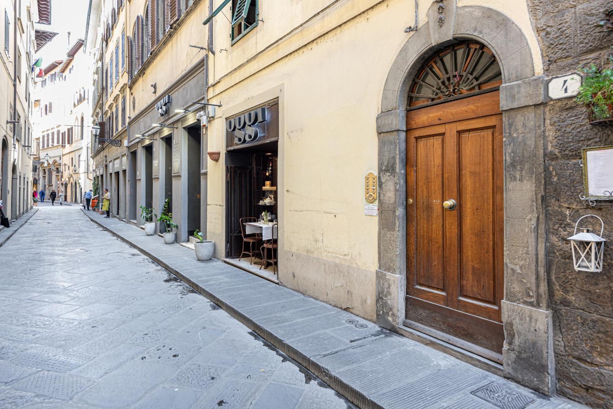 Tornabuoni Center * Firenze