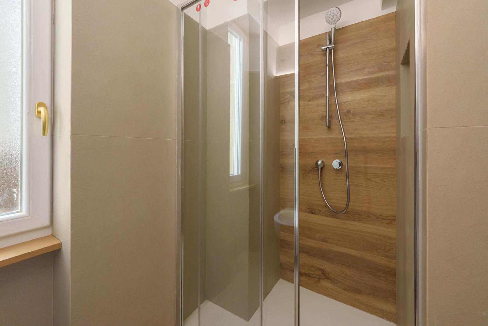 Appartamento Anguillara Full Design By Mmega Firenze