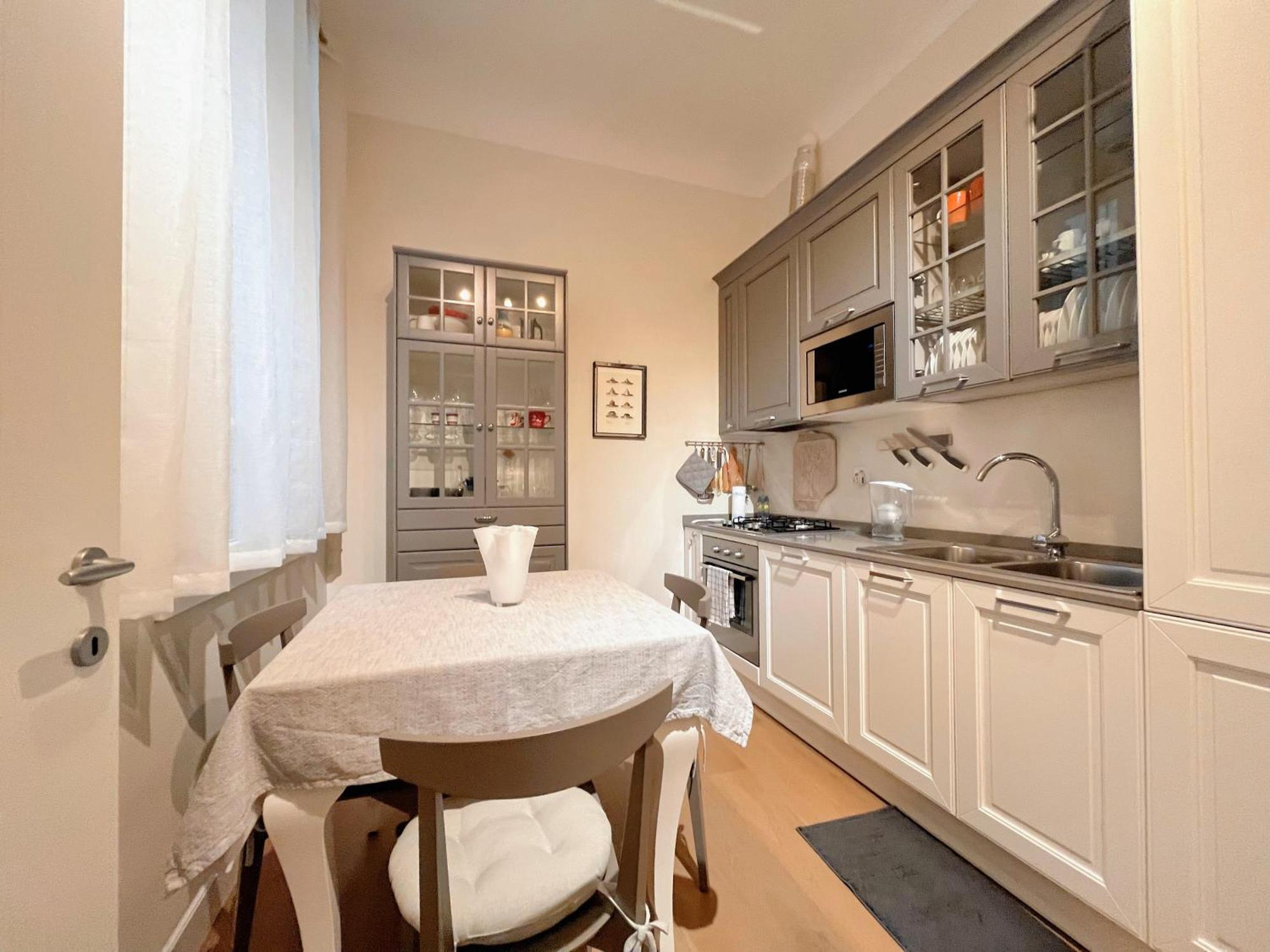 Luxury Art In Apartment Florence