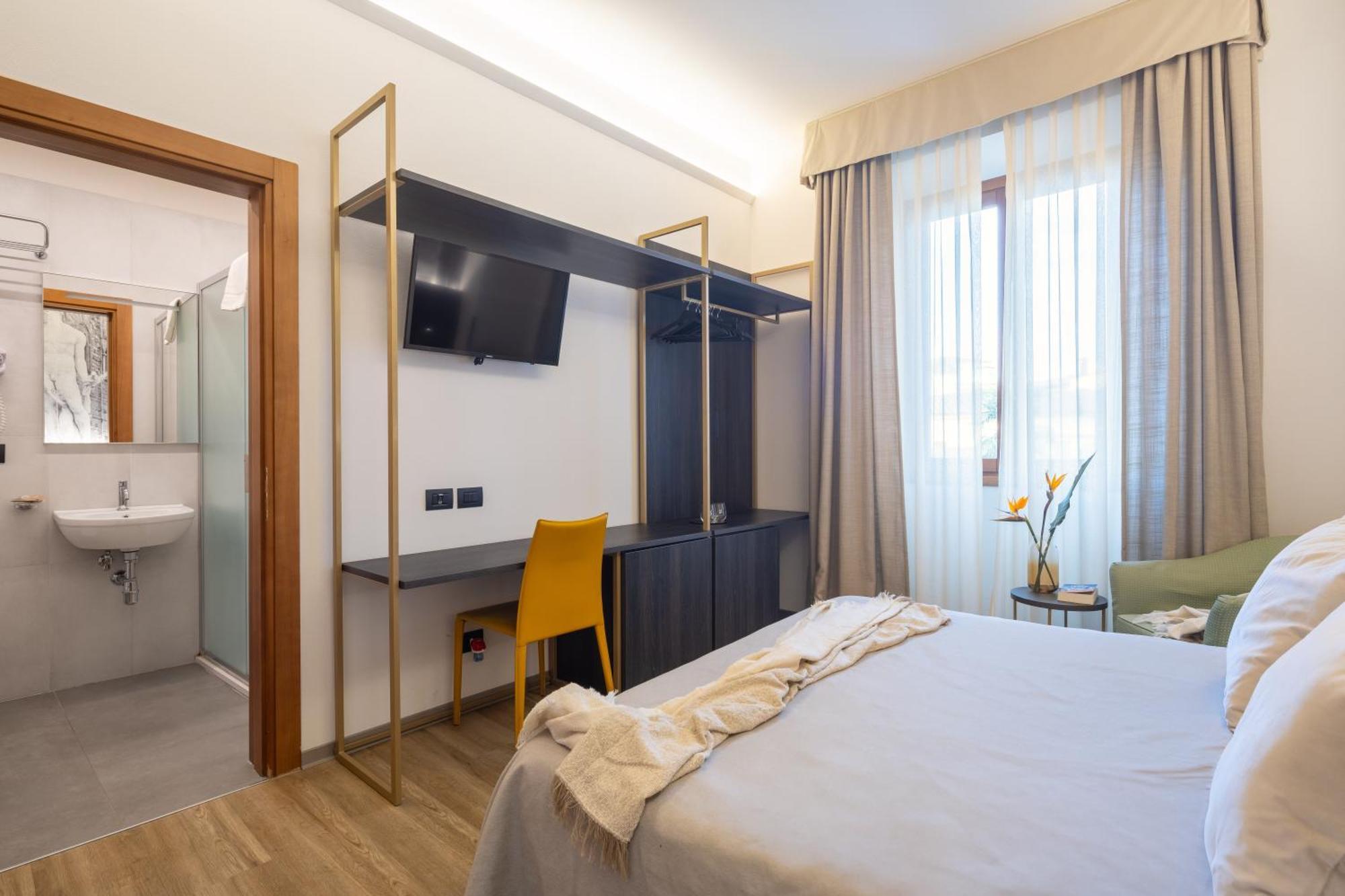 Mia Cara & 3* Firenze