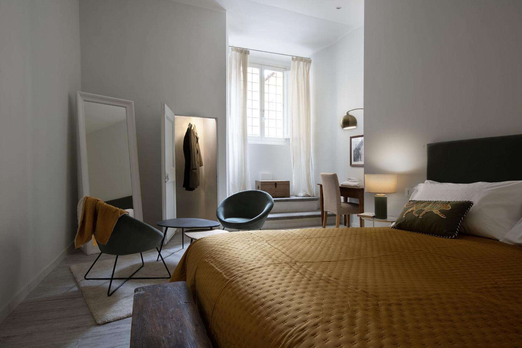Appartamento Bright 3-bedroom With Patio In Historic Center Near Duomo
