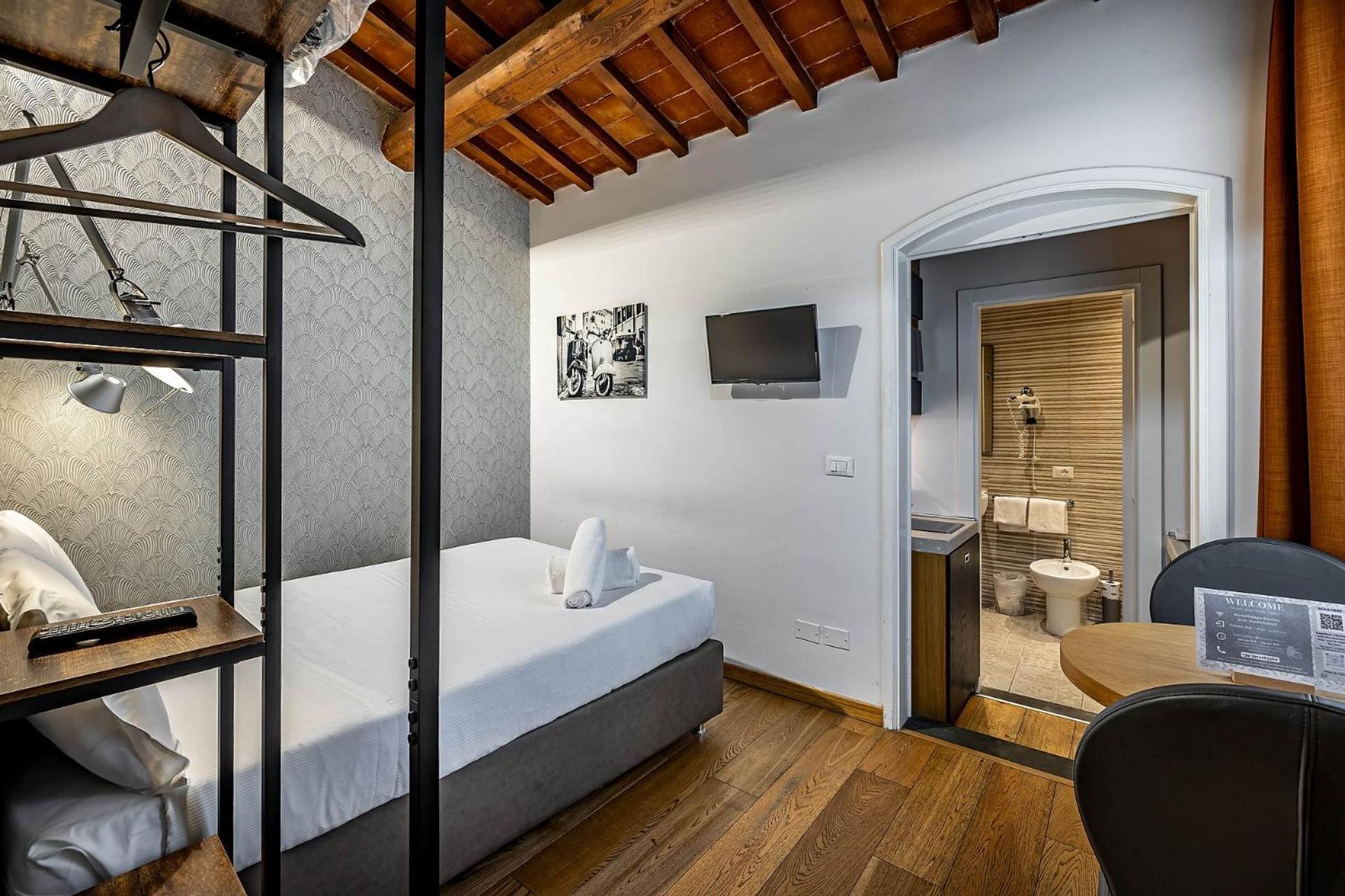 Martelli 6 & Firenze