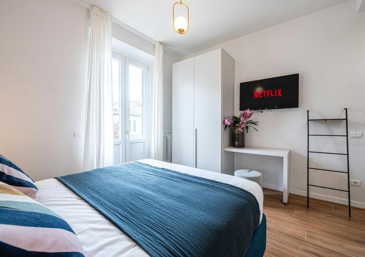 Lejlighed S.m.n-centro Bf48 Luxury Living With Balcony
