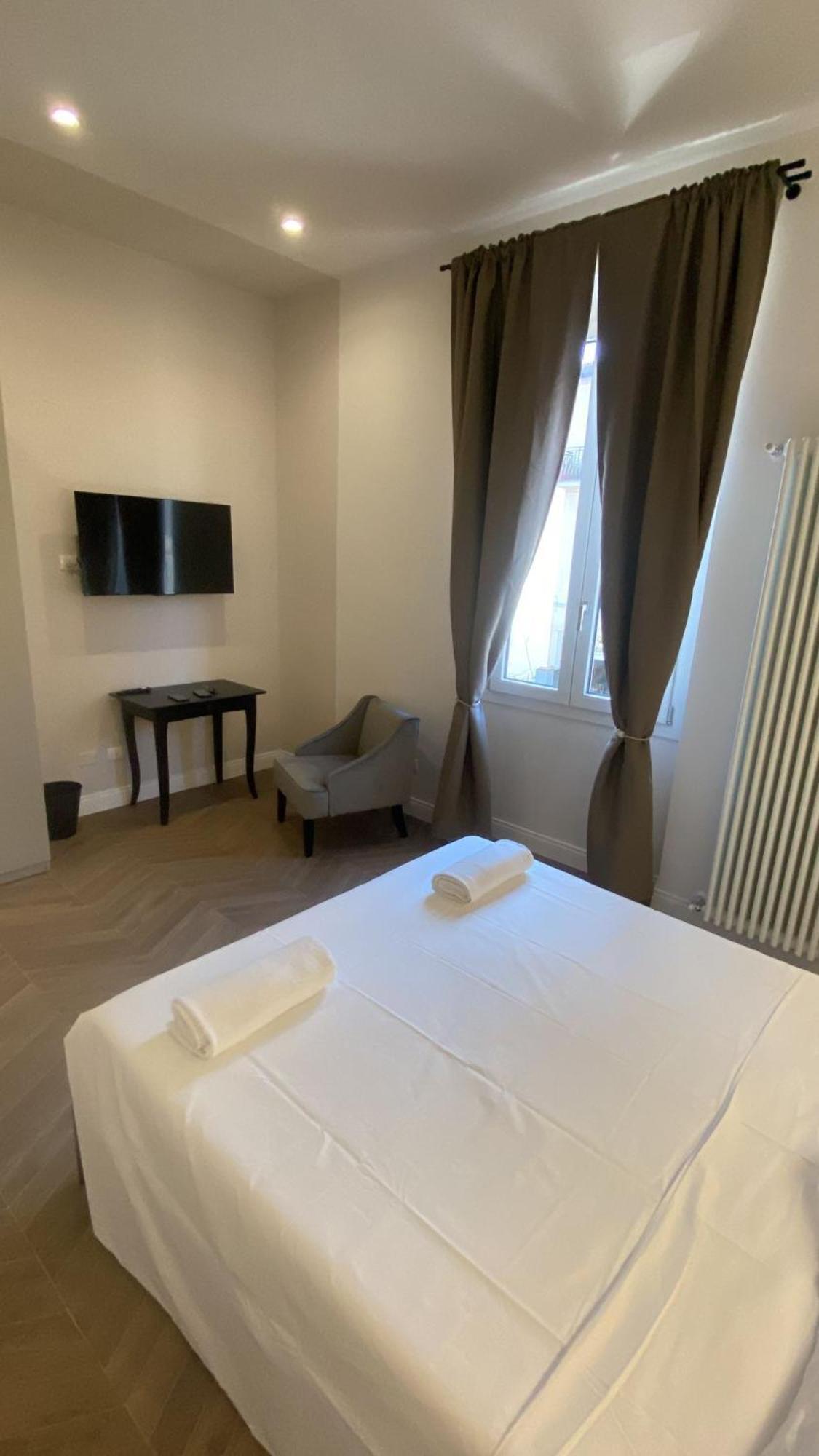 Lejlighed Pm 57 Via Vittorio Locchi Firenze