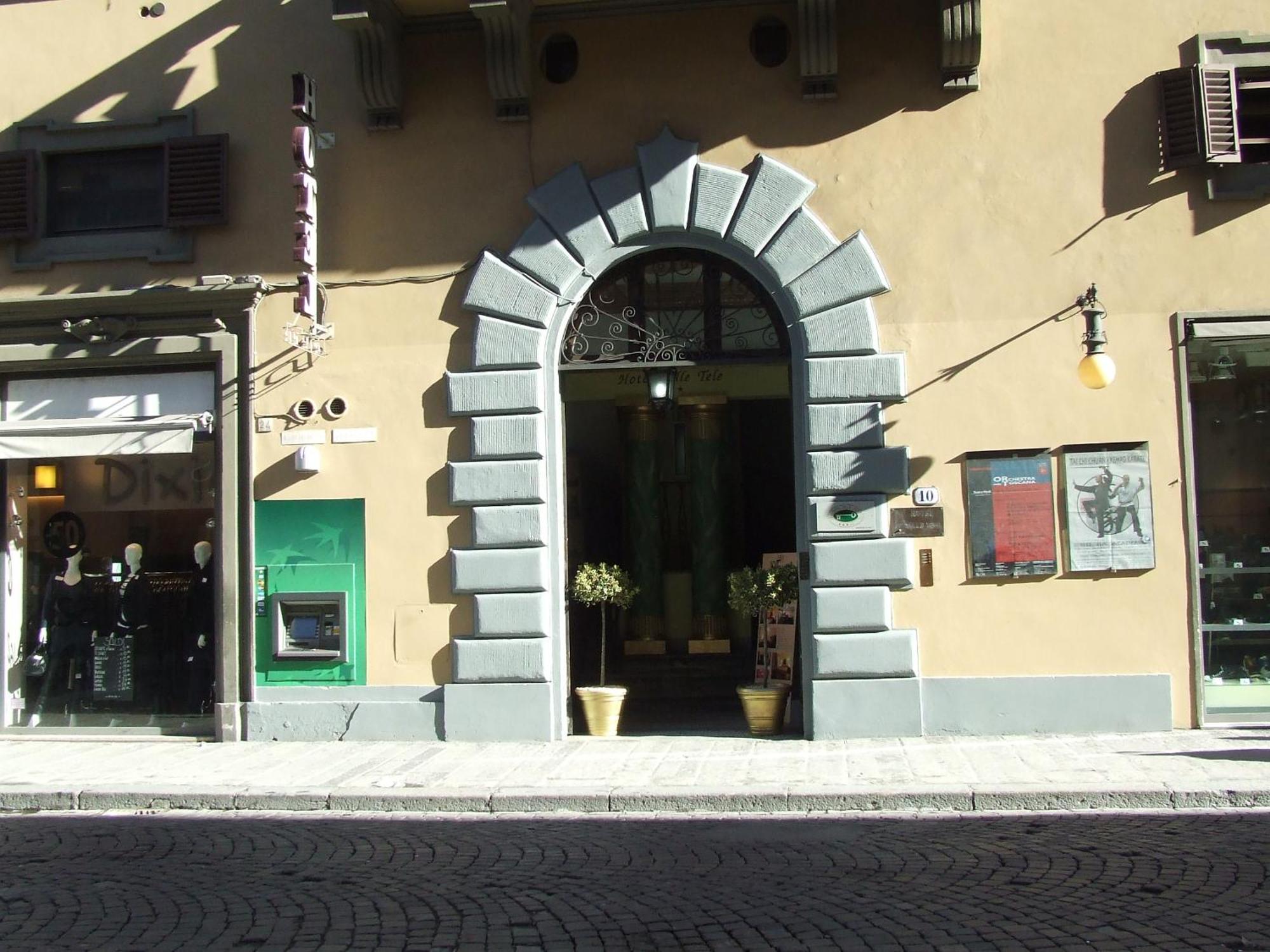 Delle Tele 3* Florença