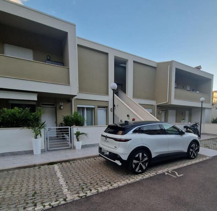 Apartamento Luigi's Careggi Rifredi E Posto Auto Florença