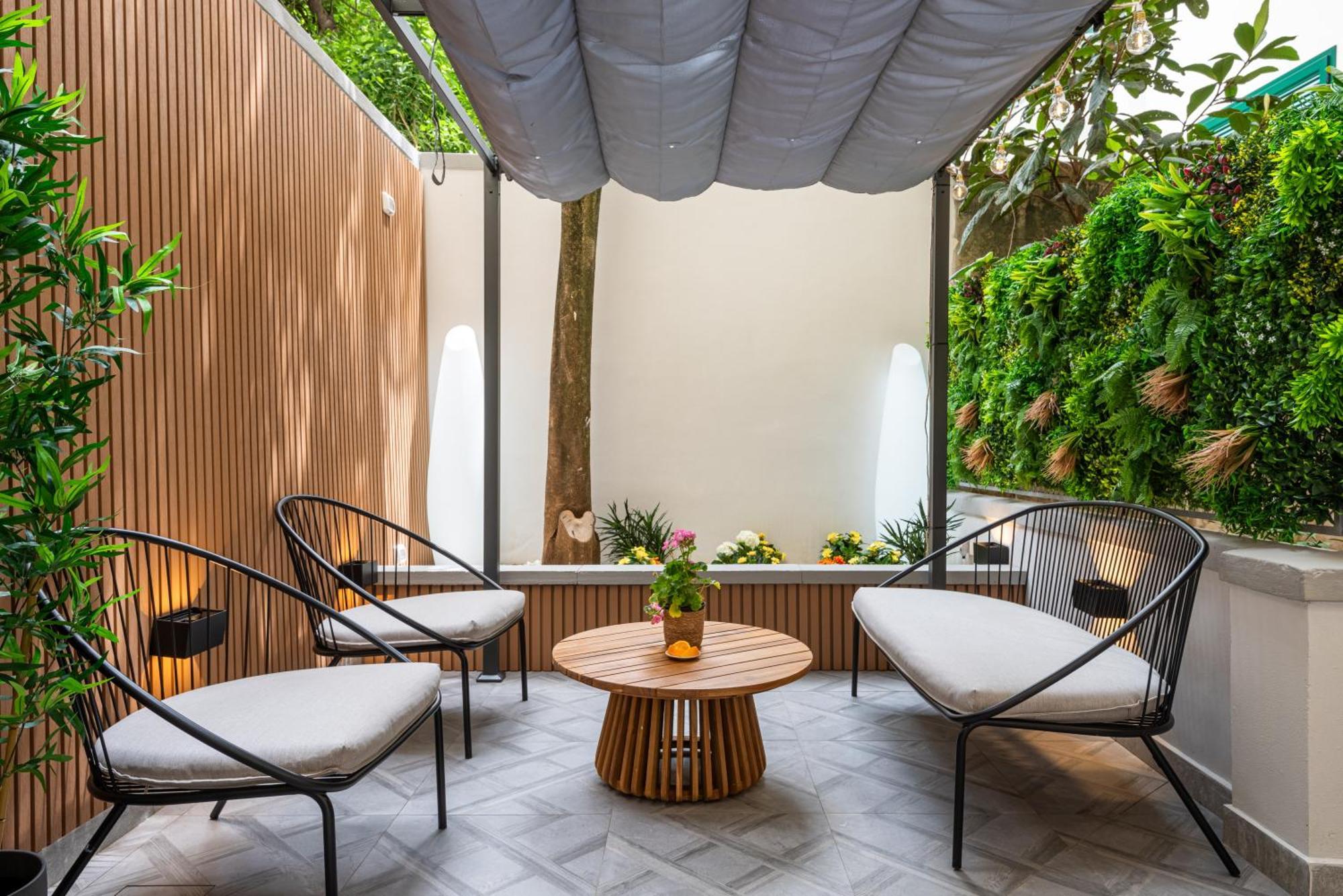 Apartamento Elegante Con Giardino Privato, Jacuzzi Nel Cuore Di *