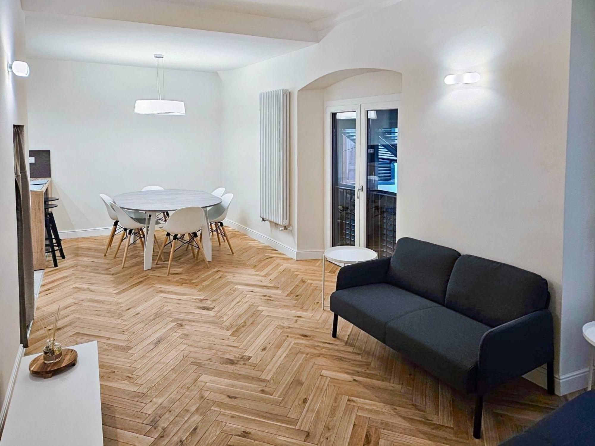 Appartamento Centralissimo Due Passi Dal Duomo Per Gruppi