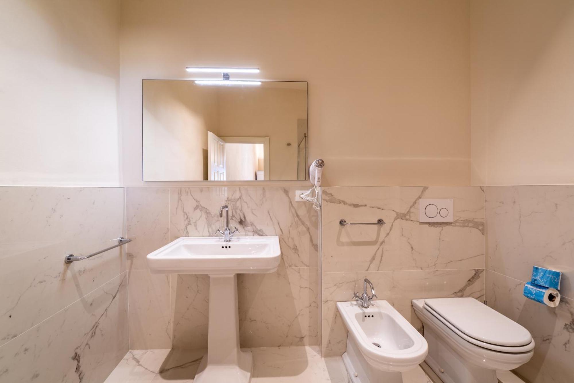 Gæstehus Residenza D'epoca Palazzo Salviati Quaratesi Firenze