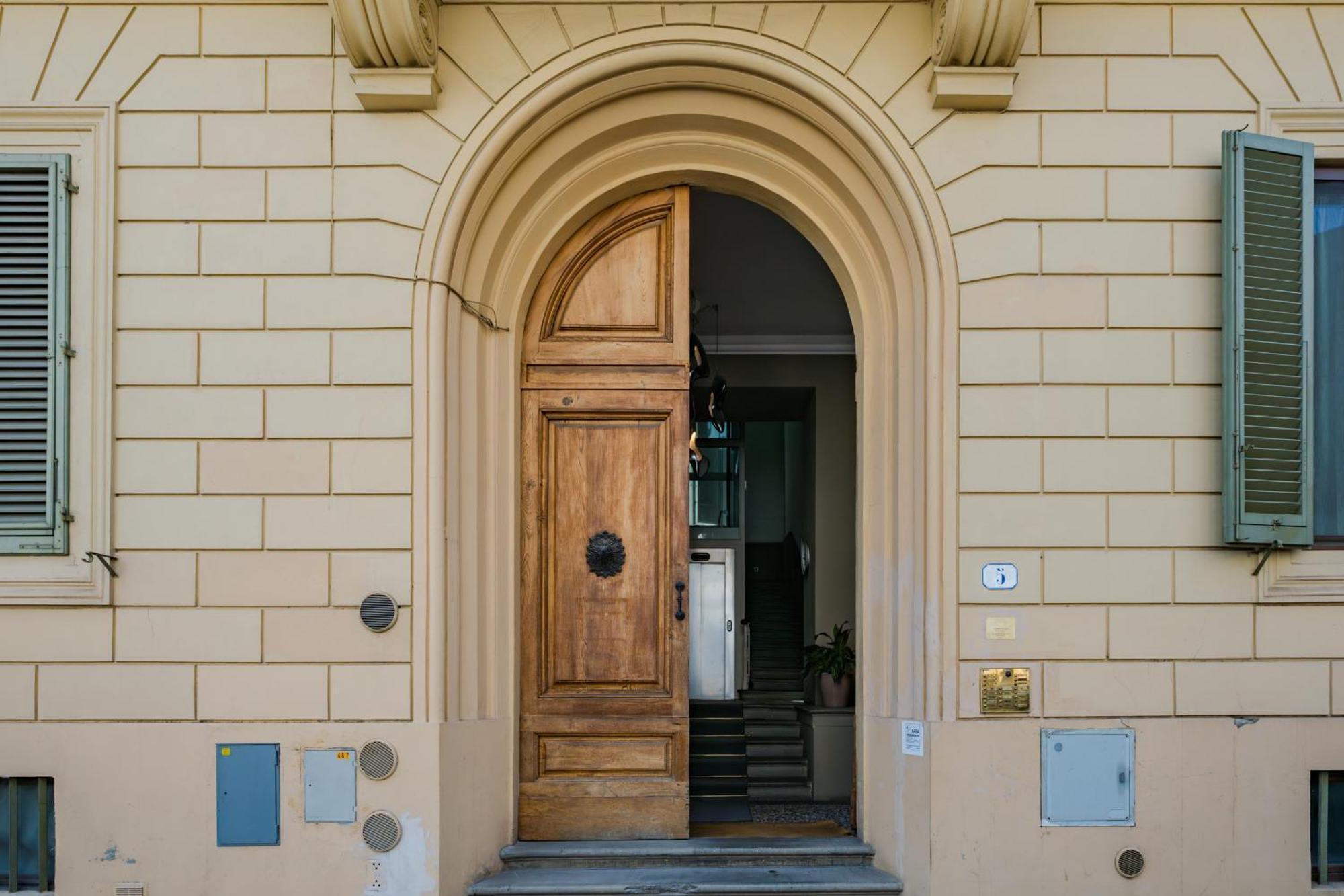 Leilighet Quiet Designer Flat With Private Rooftop Terrace Firenze