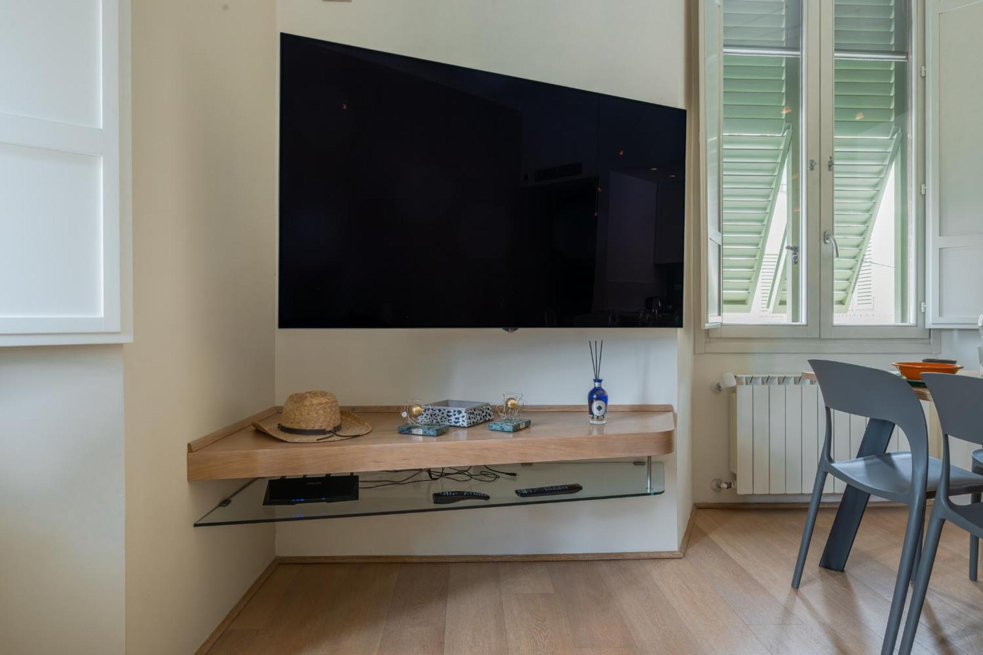 Quiet Designer Flat With Private Rooftop Terrace Firenze