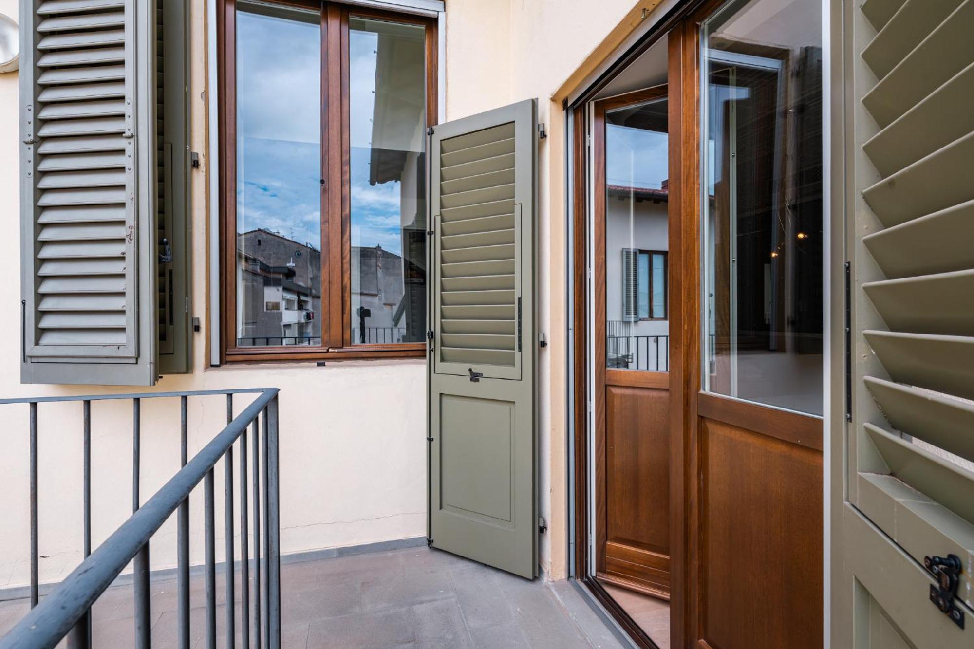 Quiet Designer Flat With Private Rooftop Terrace Leilighet *