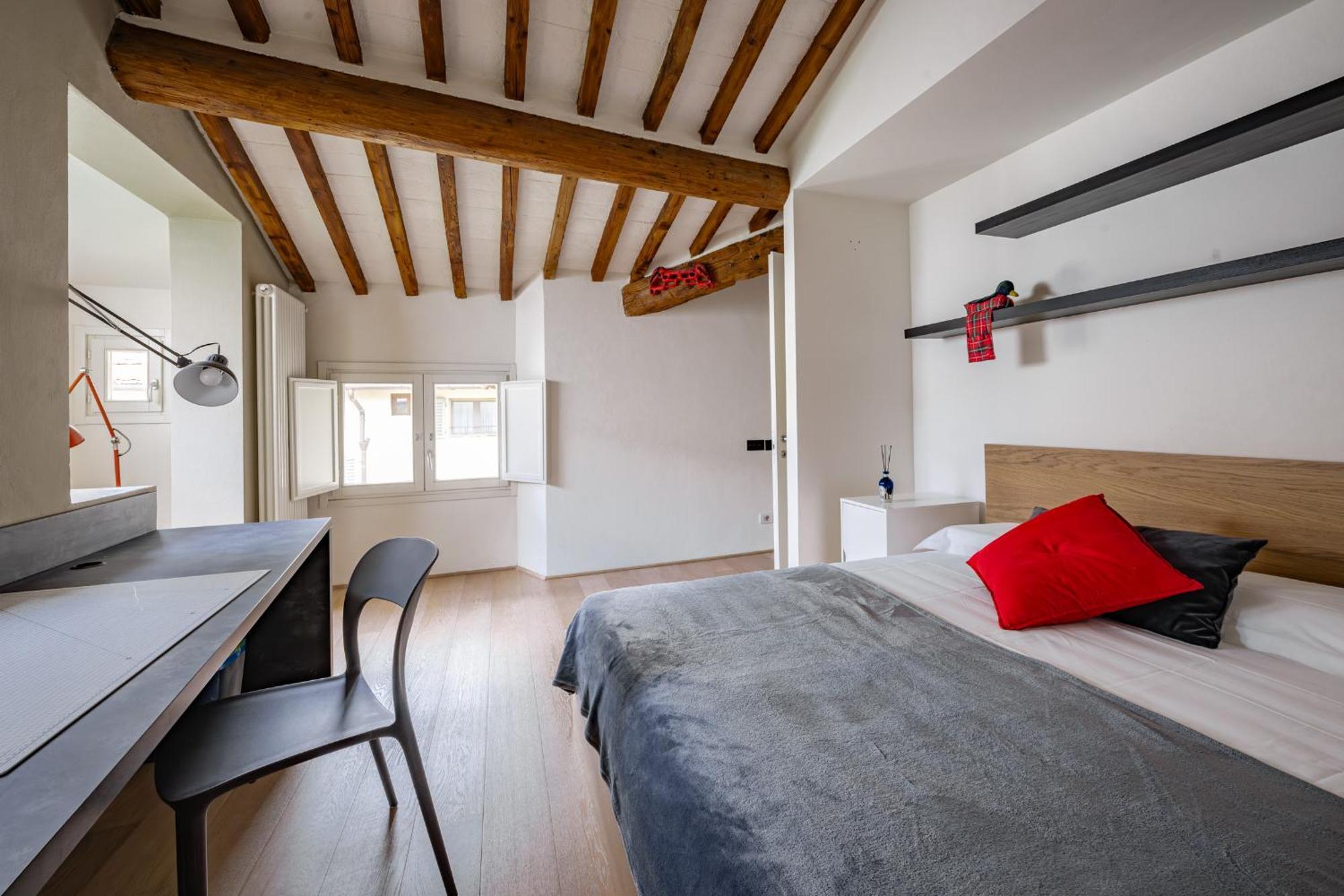 Quiet Designer Flat With Private Rooftop Terrace * Firenze