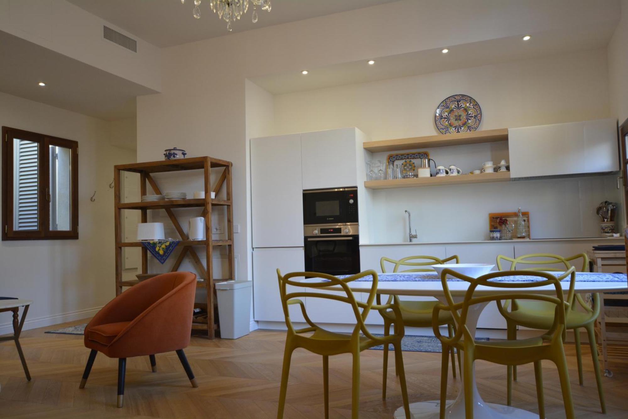 Appartement Servi Elegant With Terrace